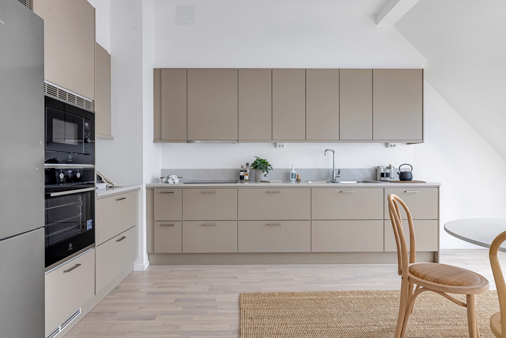 Bostadsbild från Kungsgatan 66C, Till salu i Centrum, Uppsala