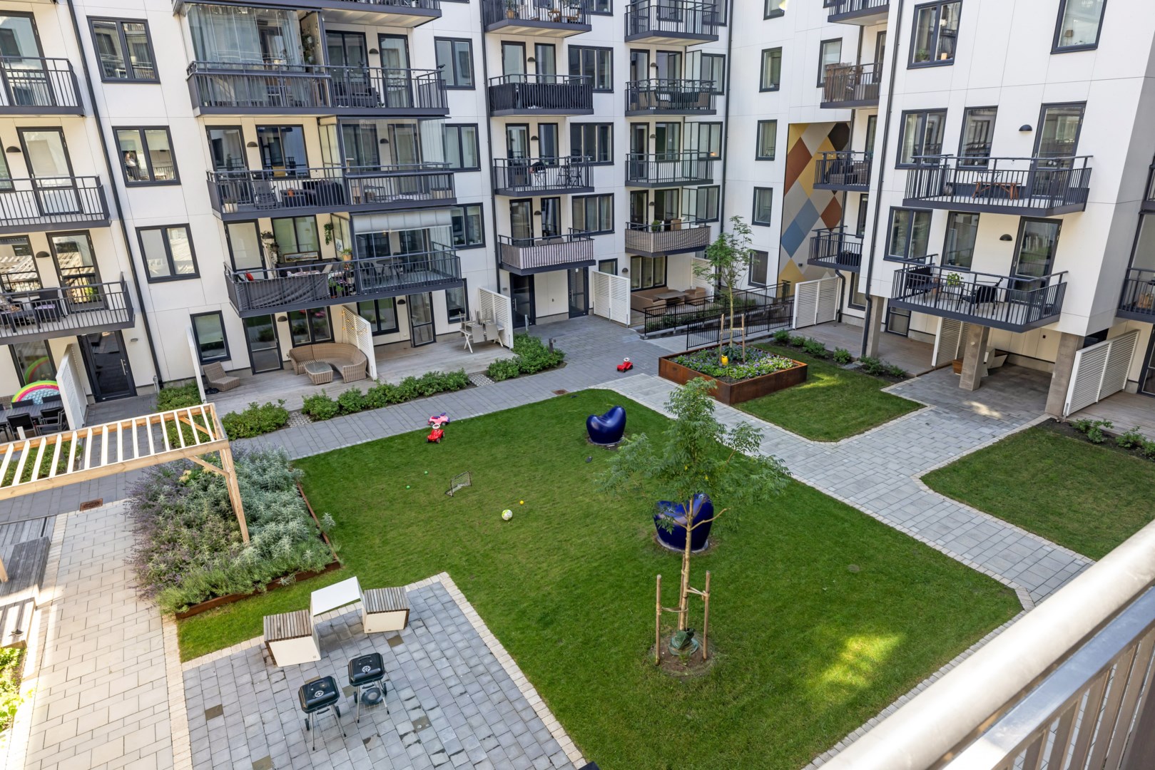 Bostadsbild från Kungsgatan 66C, Till salu i Centrum, Uppsala