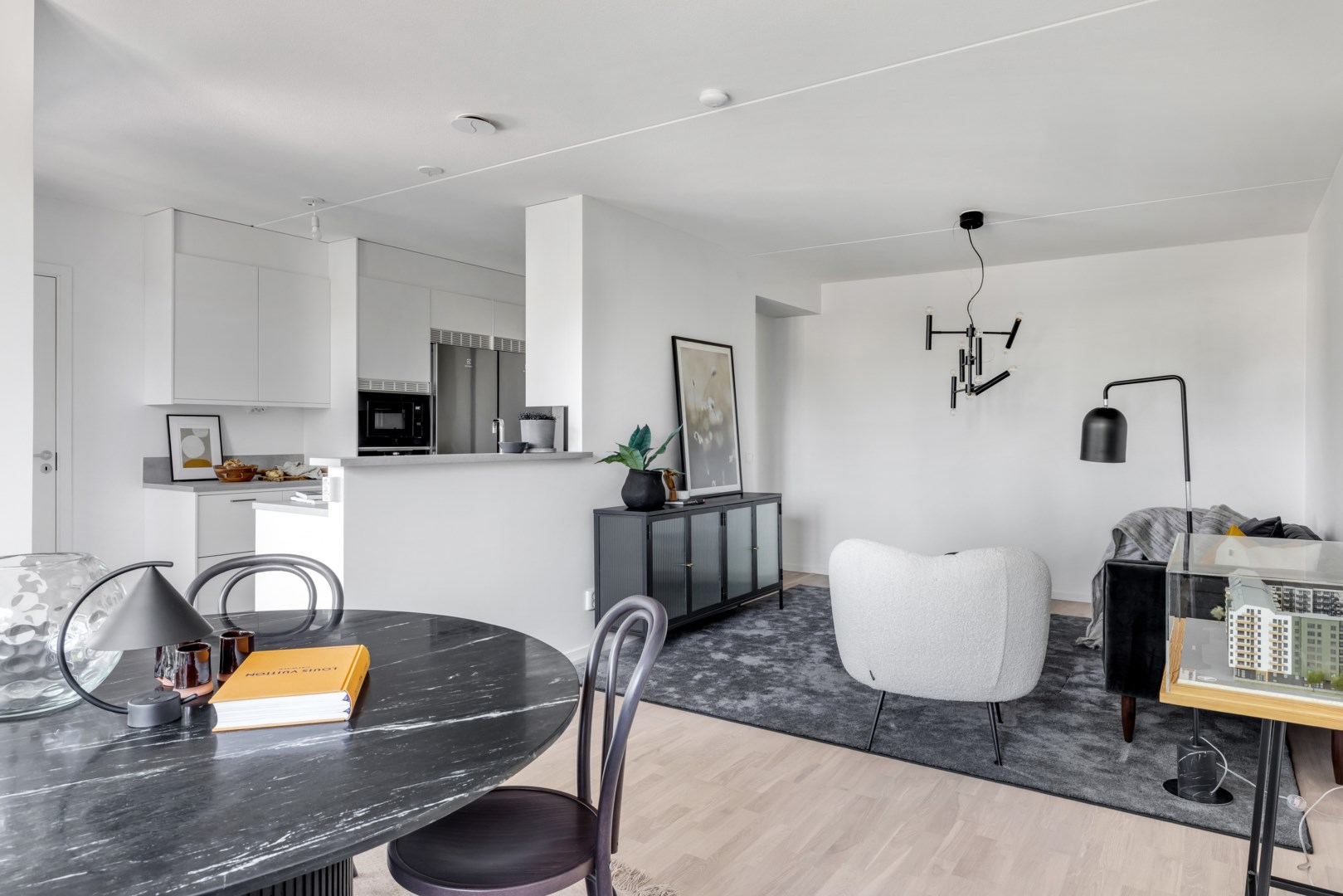 Bostadsbild från Kungsgatan 66C, Till salu i Centrum, Uppsala