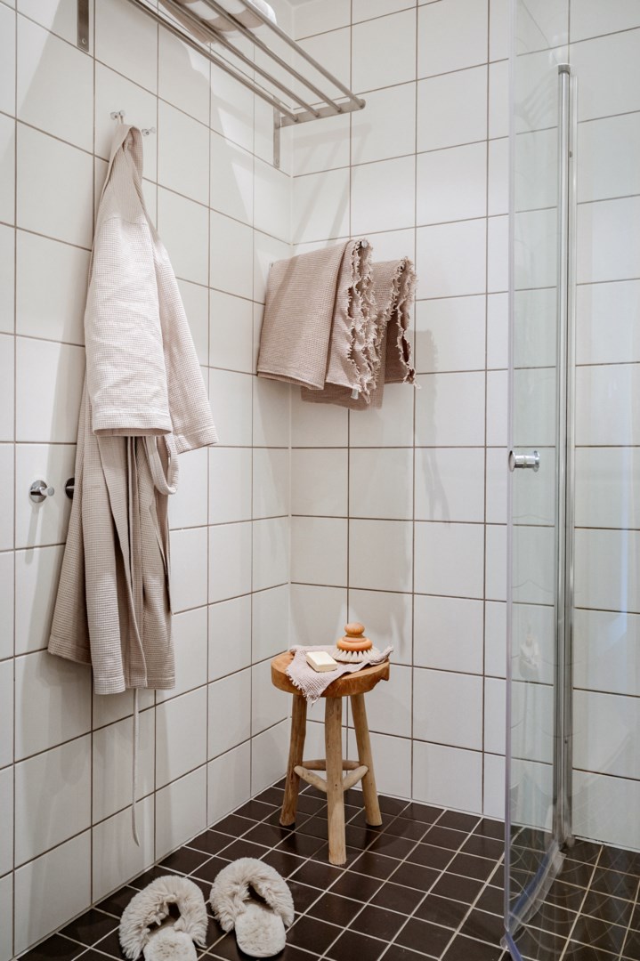 Bostadsbild från Sjökvarnsbacken 4, Såld i Saltsjöqvarn, Nacka