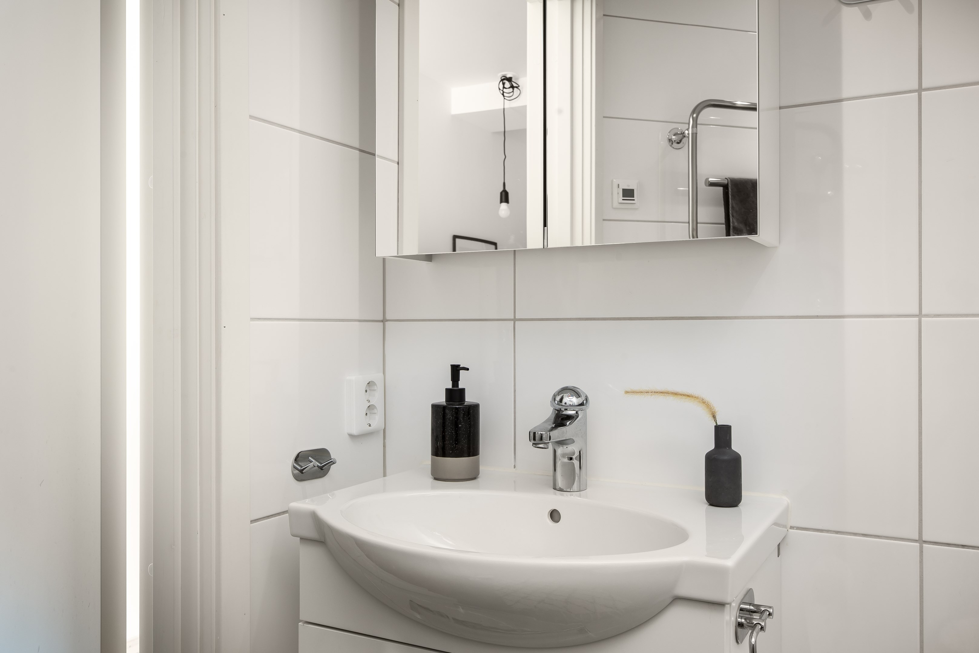 Bostadsbild från Henriksdalsringen 45C, Till salu i Henriksdalsberget, Nacka