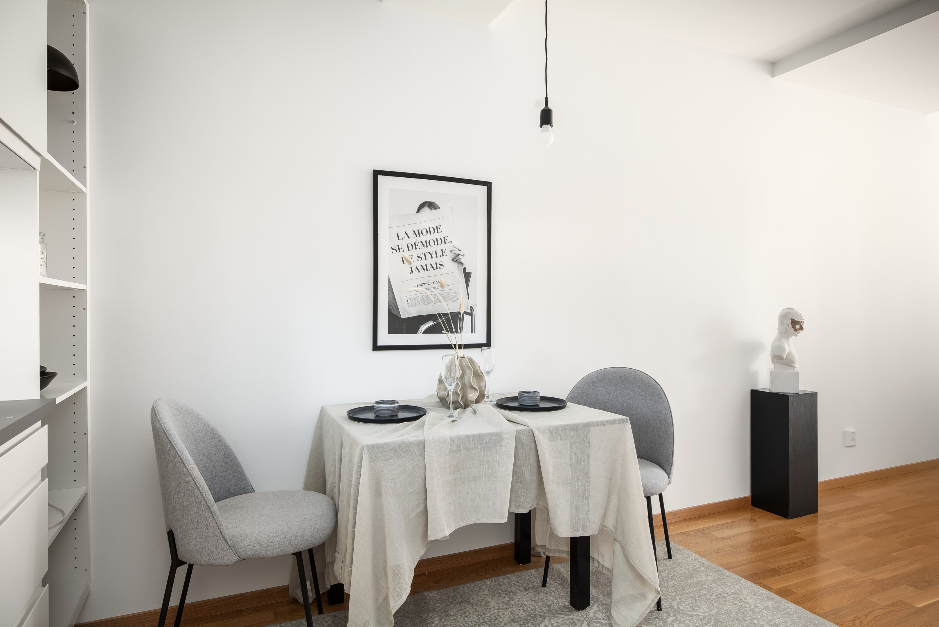 Bostadsbild från Henriksdalsringen 45C, Till salu i Henriksdalsberget, Nacka