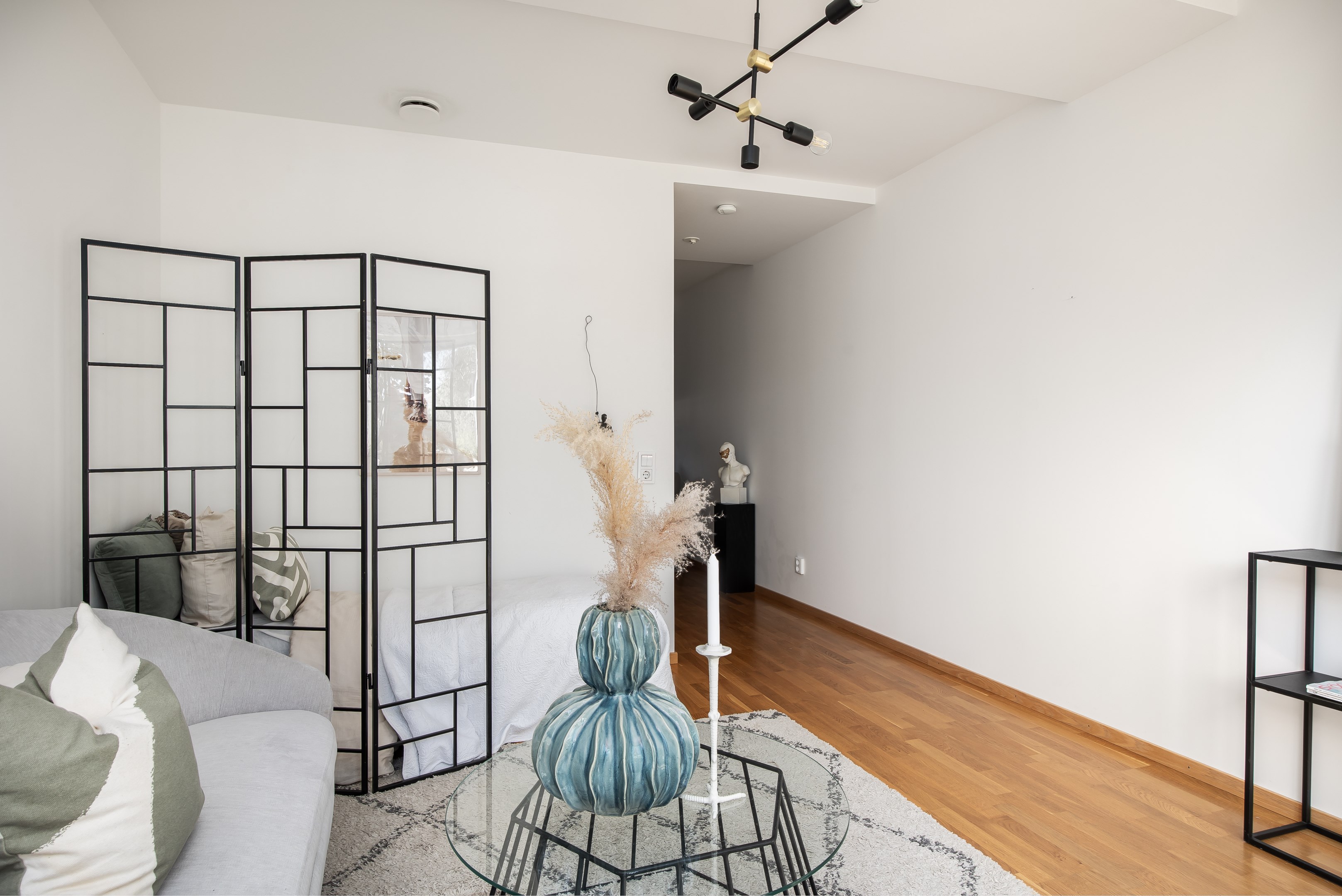 Bostadsbild från Henriksdalsringen 45C, Till salu i Henriksdalsberget, Nacka