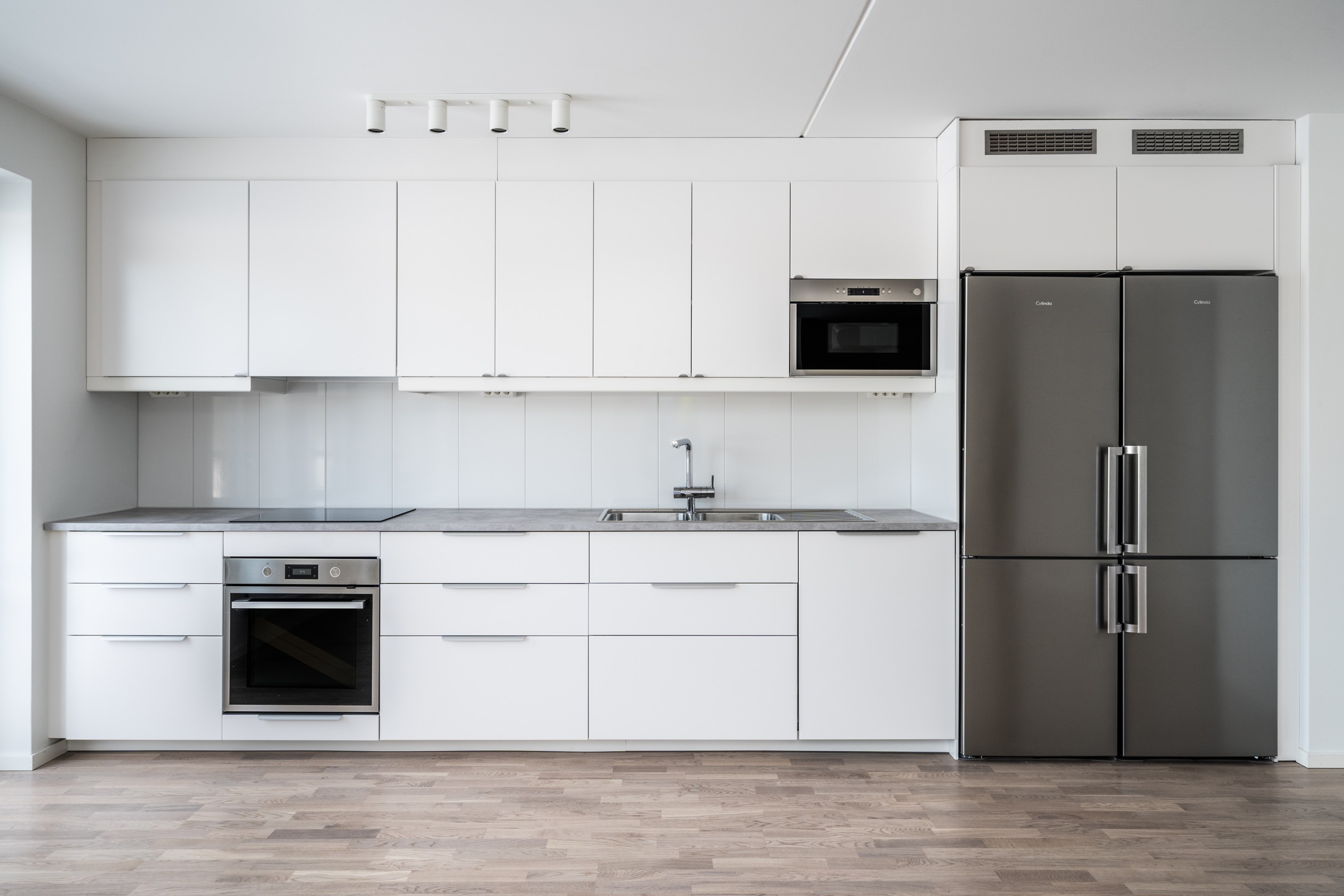 Bostadsbild från Slalomvägen 12, Till salu i Väsjön, Sollentuna