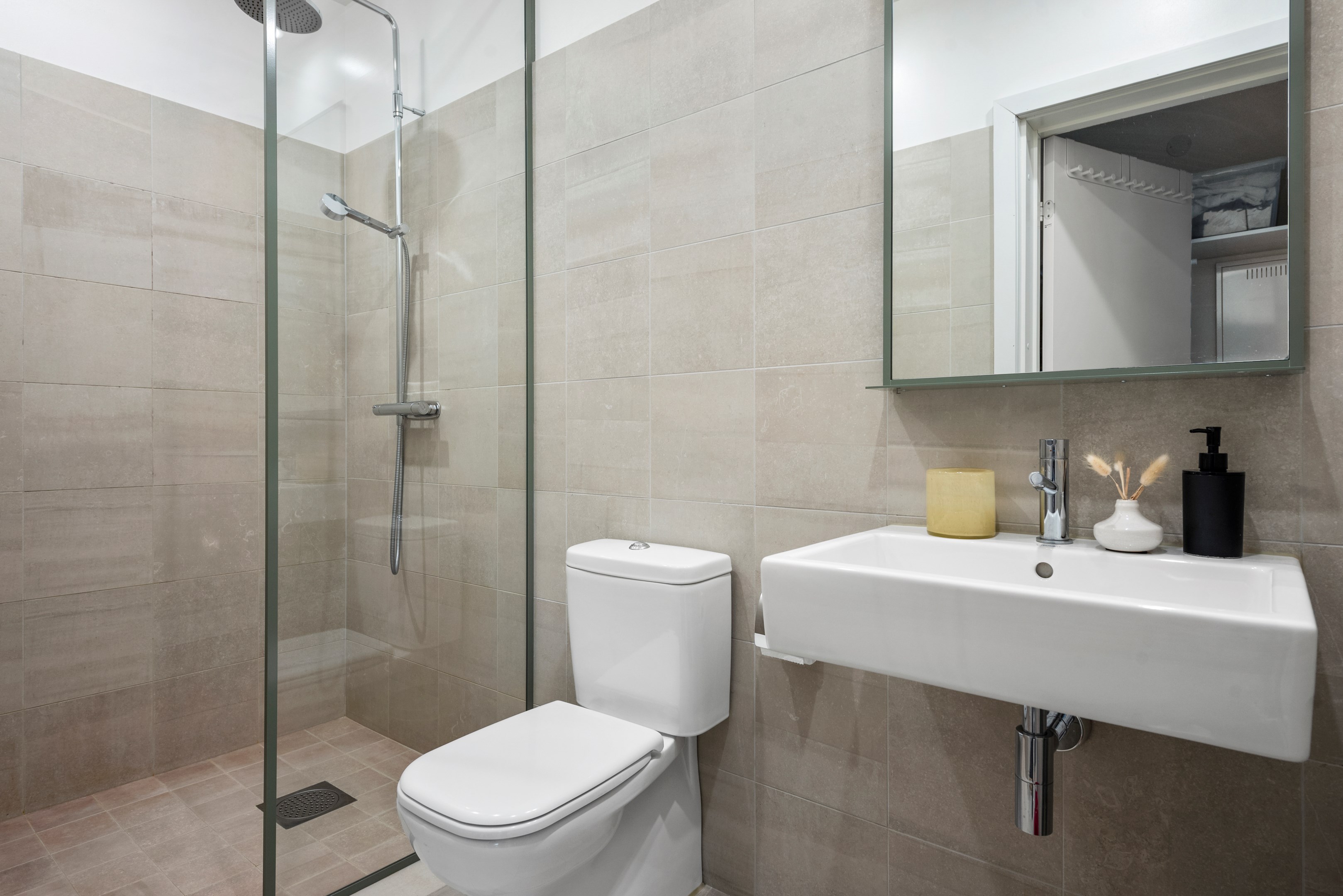 Bostadsbild från Tollareslingan 7, 7 tr, Såld i Tollare, Nacka