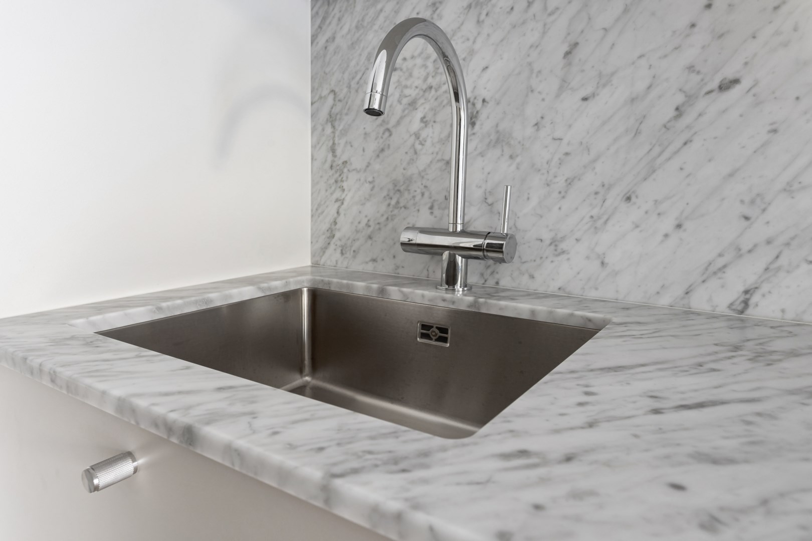 Bostadsbild från Eknäsvägen 13A, Till salu i Kungsholmen - Stora Essingen, Stockholm