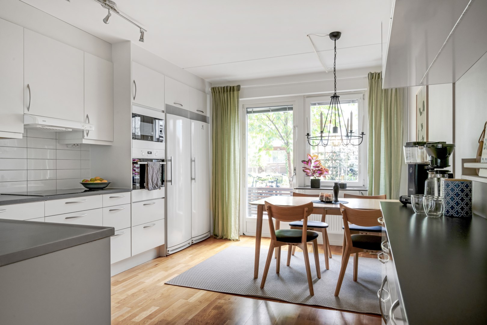 Bostadsbild från Solskensgatan 11, Till salu i Gränby, Uppsala