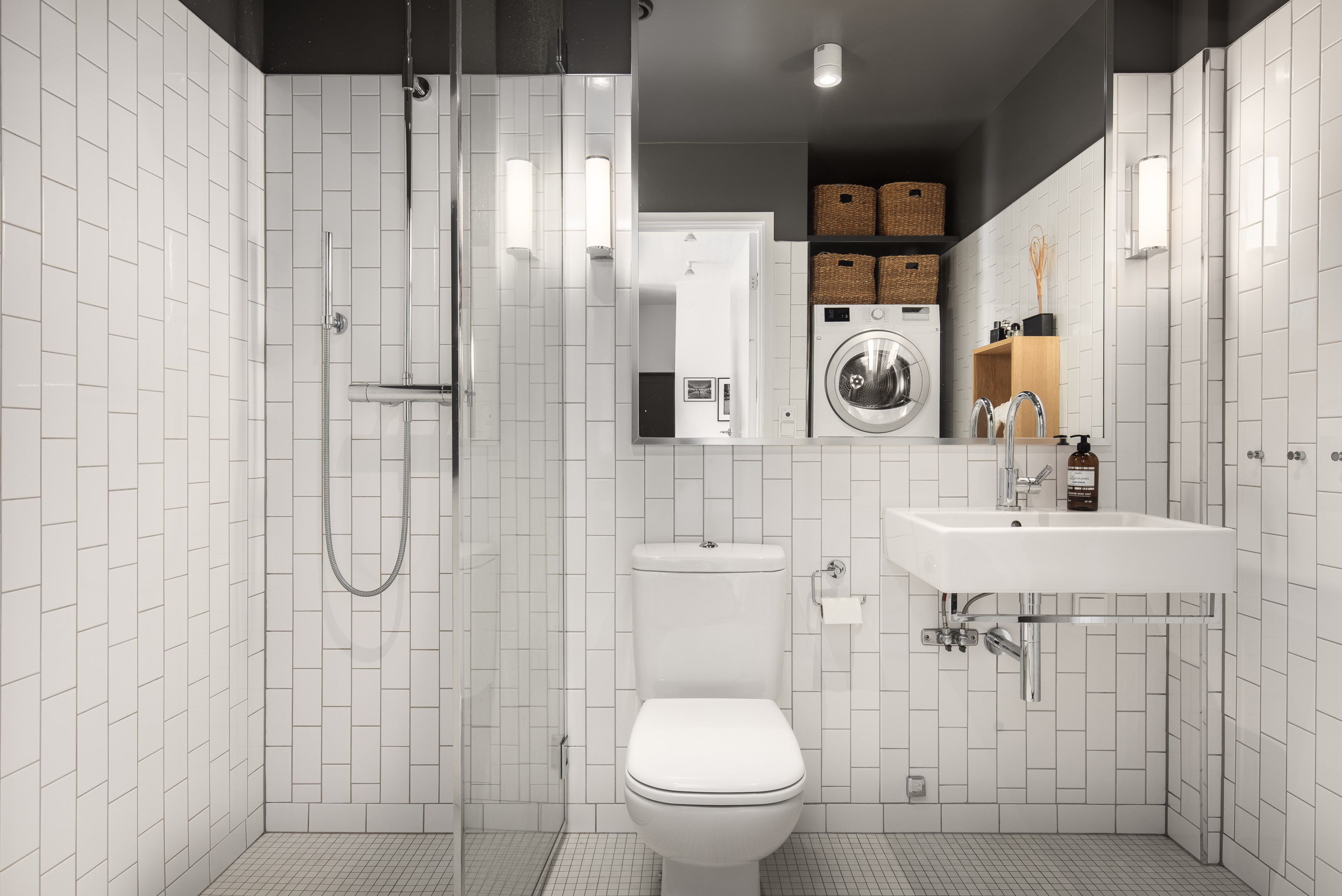 Bostadsbild från Tre Kronors väg 35, Till salu i Kvarnholmen, Nacka