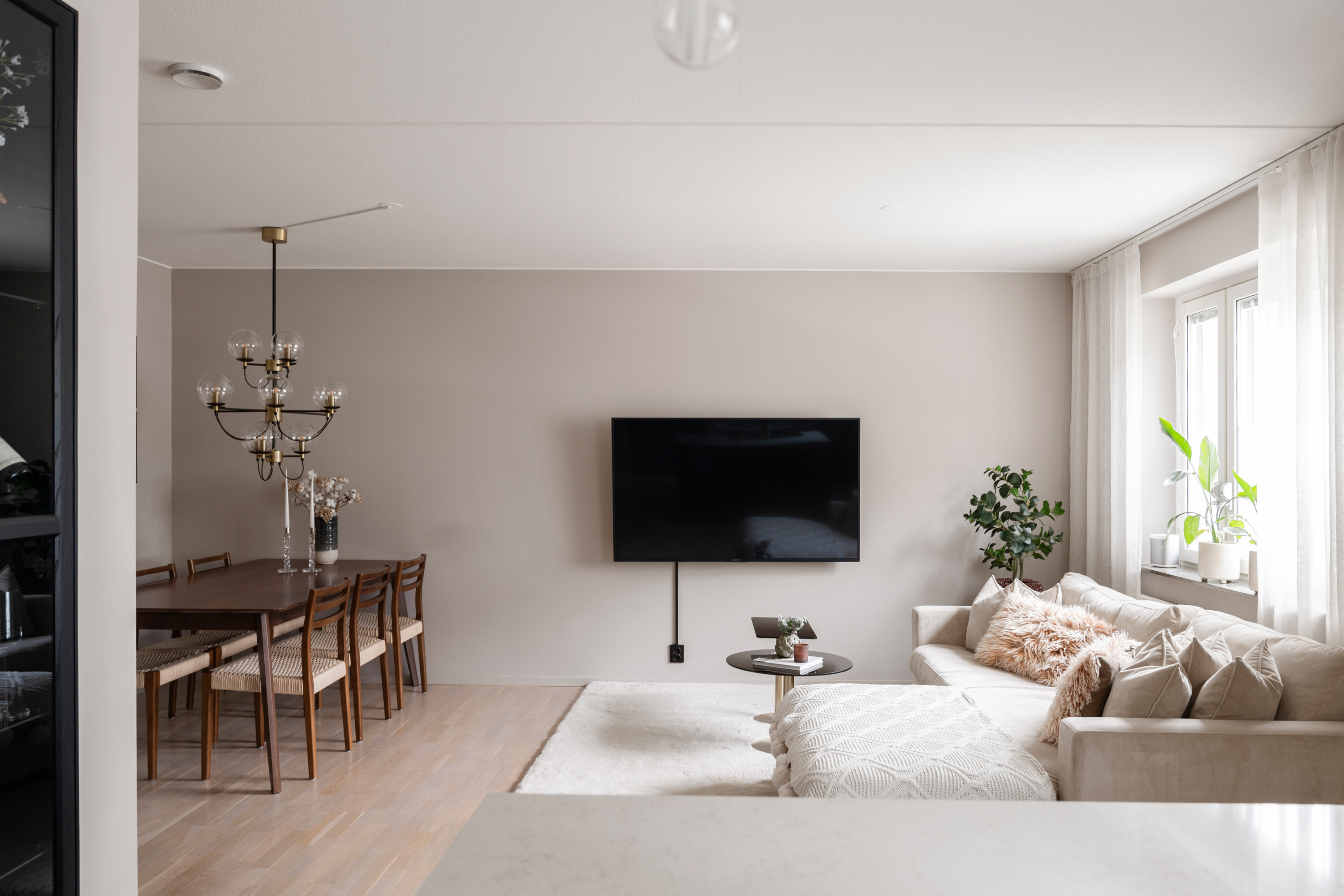 Bostadsbild från Hedenströms väg 13, Såld i Tollare, Nacka