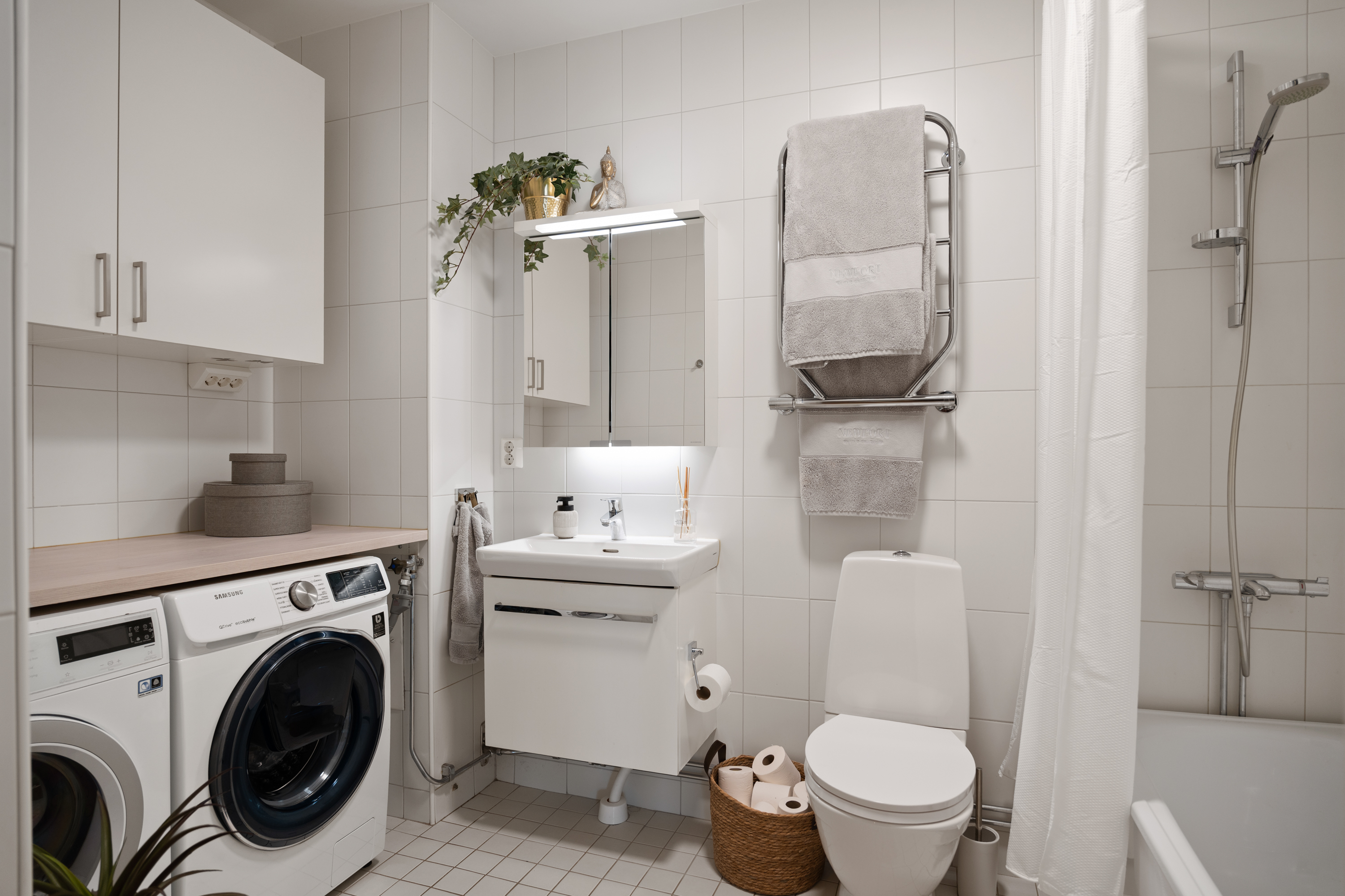 Bostadsbild från Hedenströms väg 13, Såld i Tollare, Nacka