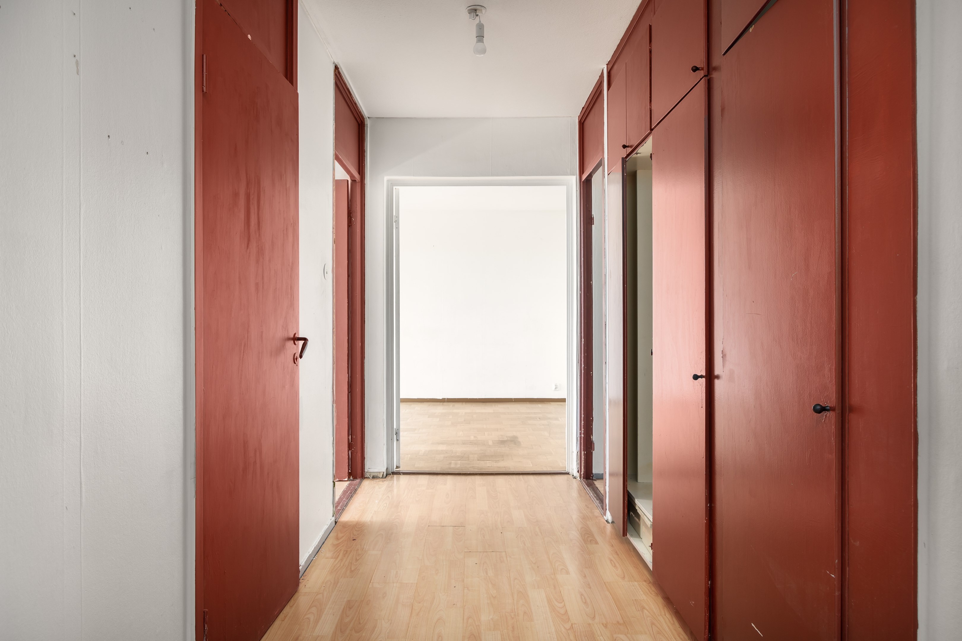 Bostadsbild från Henriksdalsringen 63, Till salu i Henriksdalsberget, Nacka