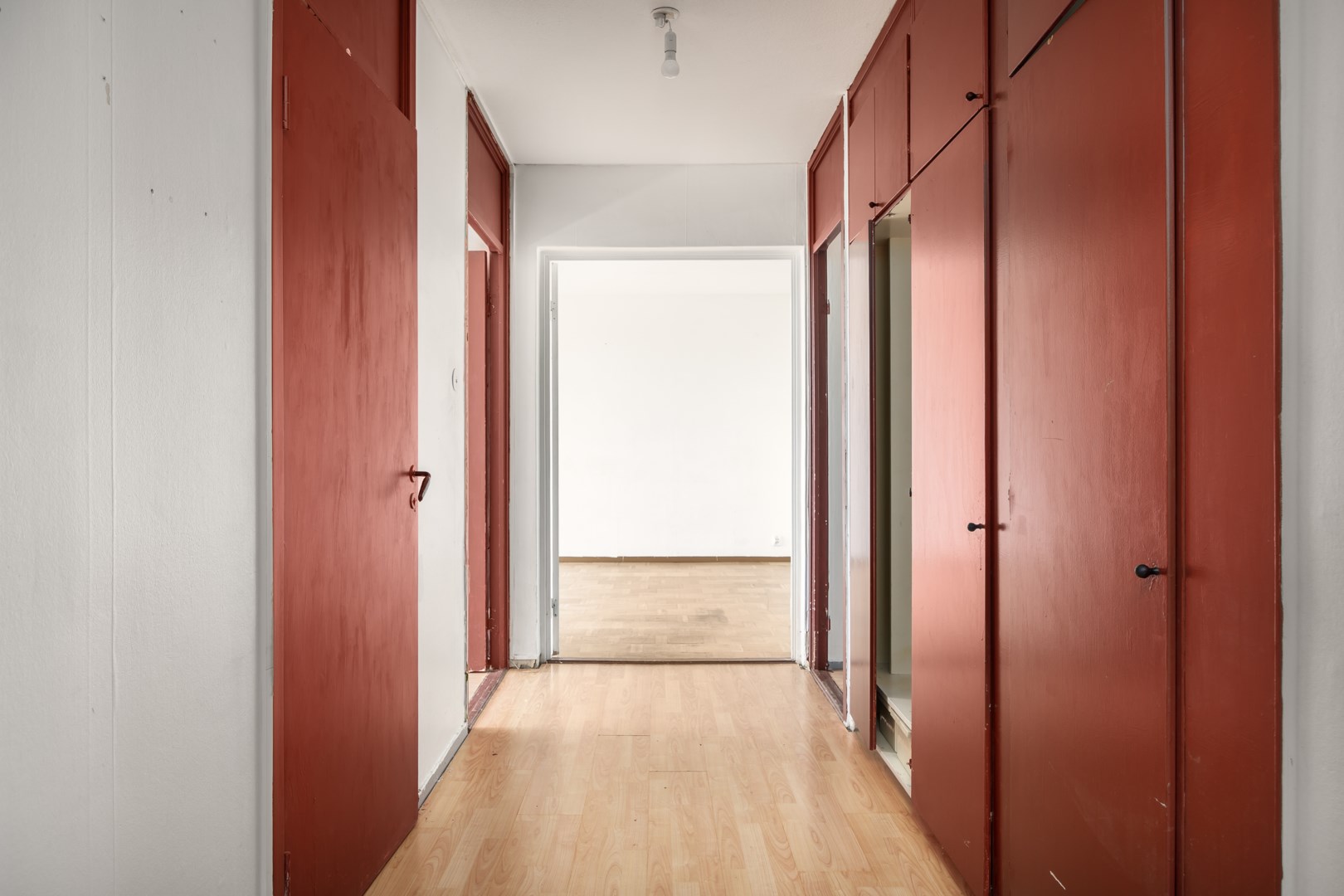 Bostadsbild från Henriksdalsringen 63, Till salu i Henriksdalsberget, Nacka