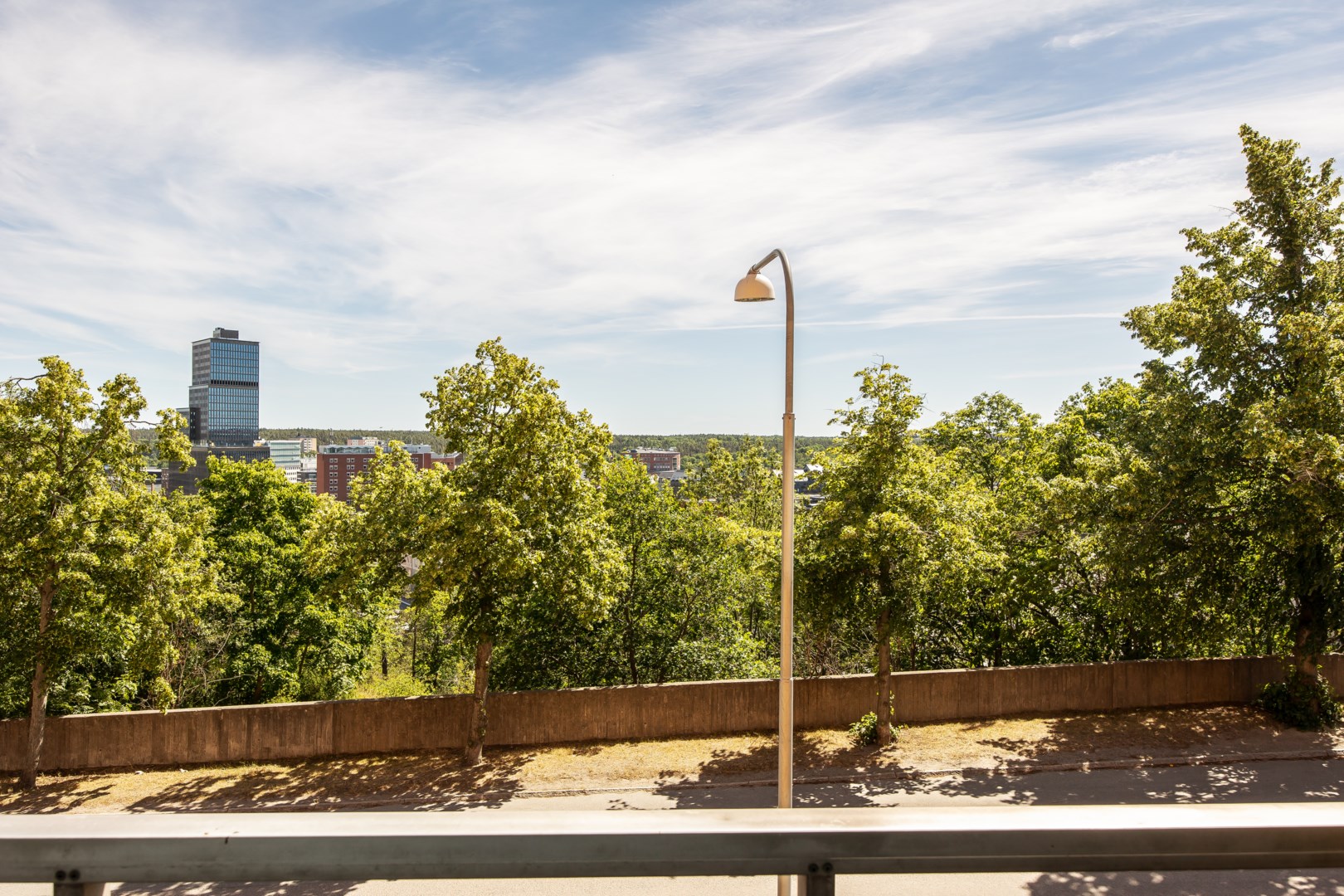 Bostadsbild från Henriksdalsringen 63, Till salu i Henriksdalsberget, Nacka