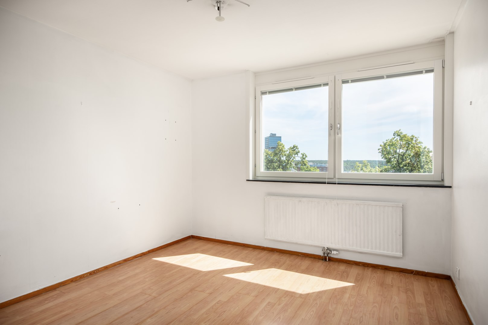 Bostadsbild från Henriksdalsringen 63, Till salu i Henriksdalsberget, Nacka