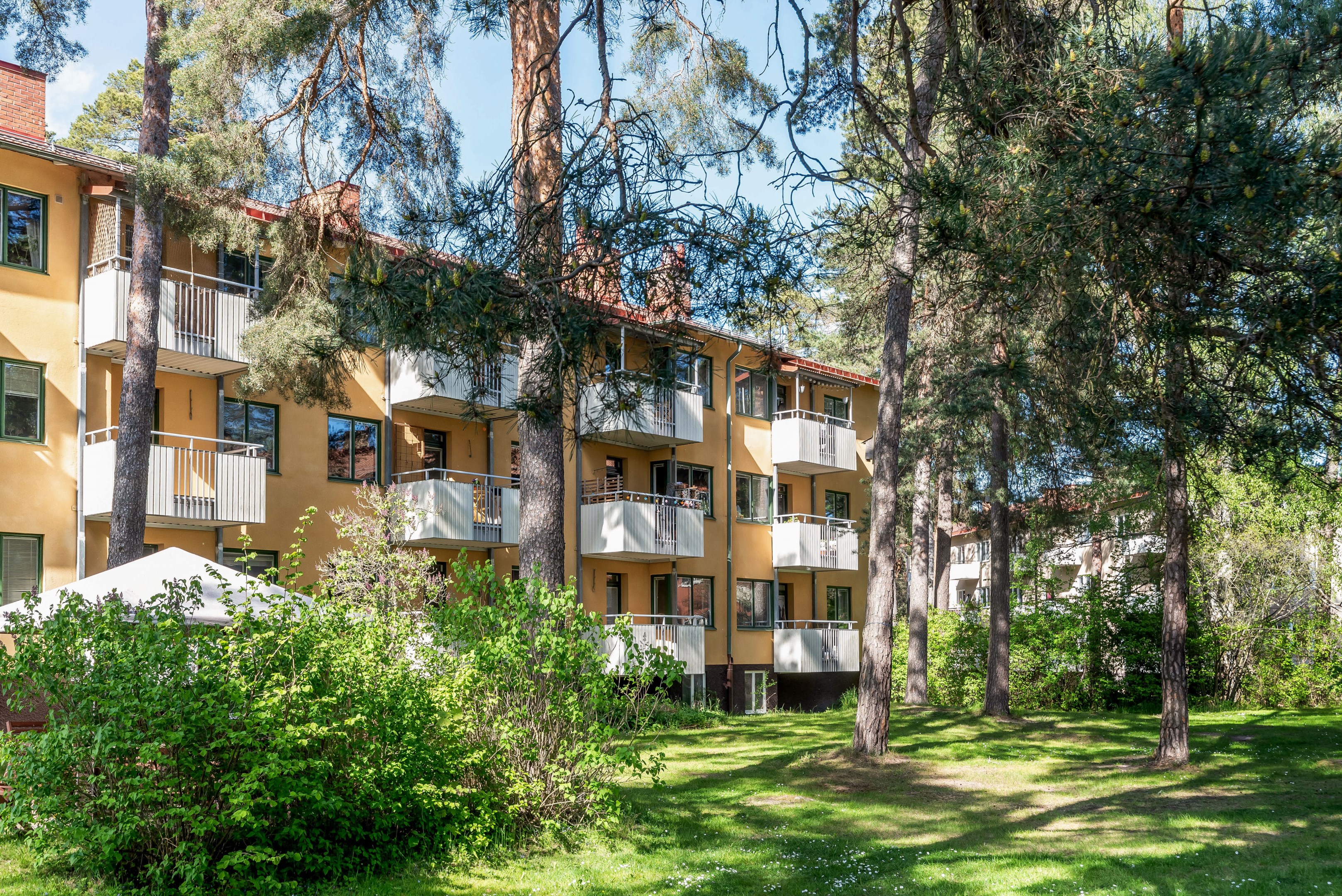 Bostadsbild från Lindsbergsgatan 15A, Till salu i Sommarro, Uppsala