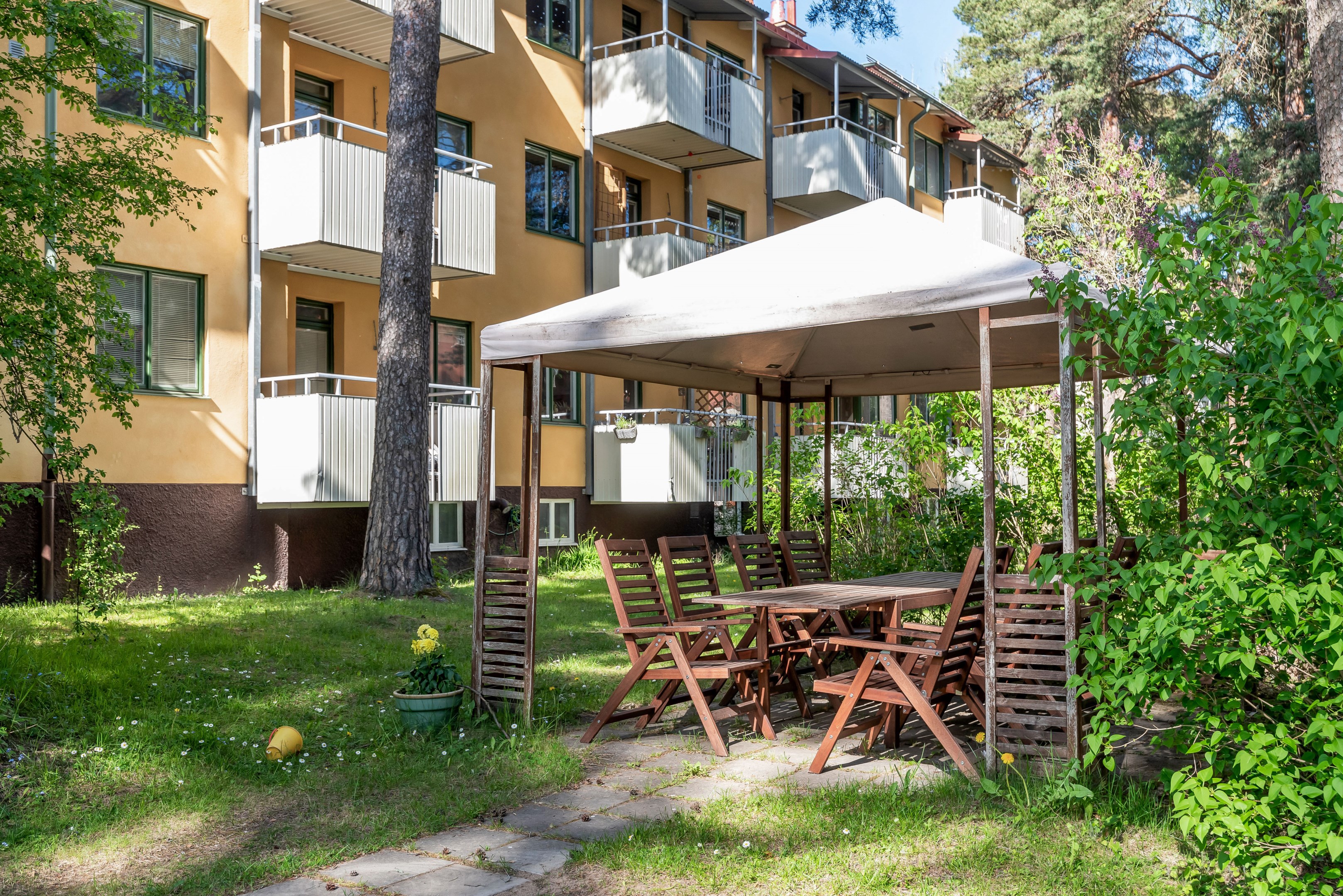 Bostadsbild från Lindsbergsgatan 15A, Till salu i Sommarro, Uppsala