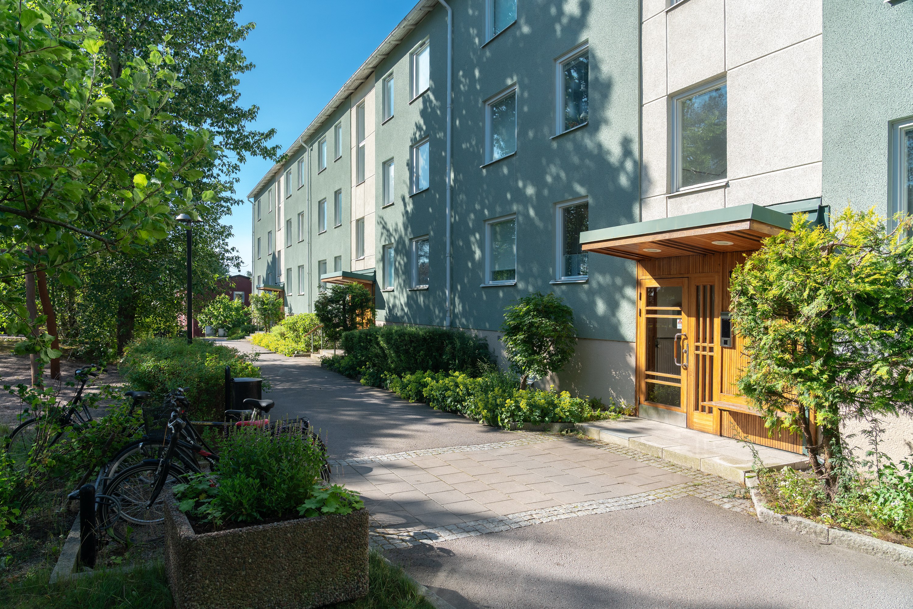 Bostadsbild från Tullingebergsvägen 15, Kommande i G:a Tullingeberg, Botkyrka