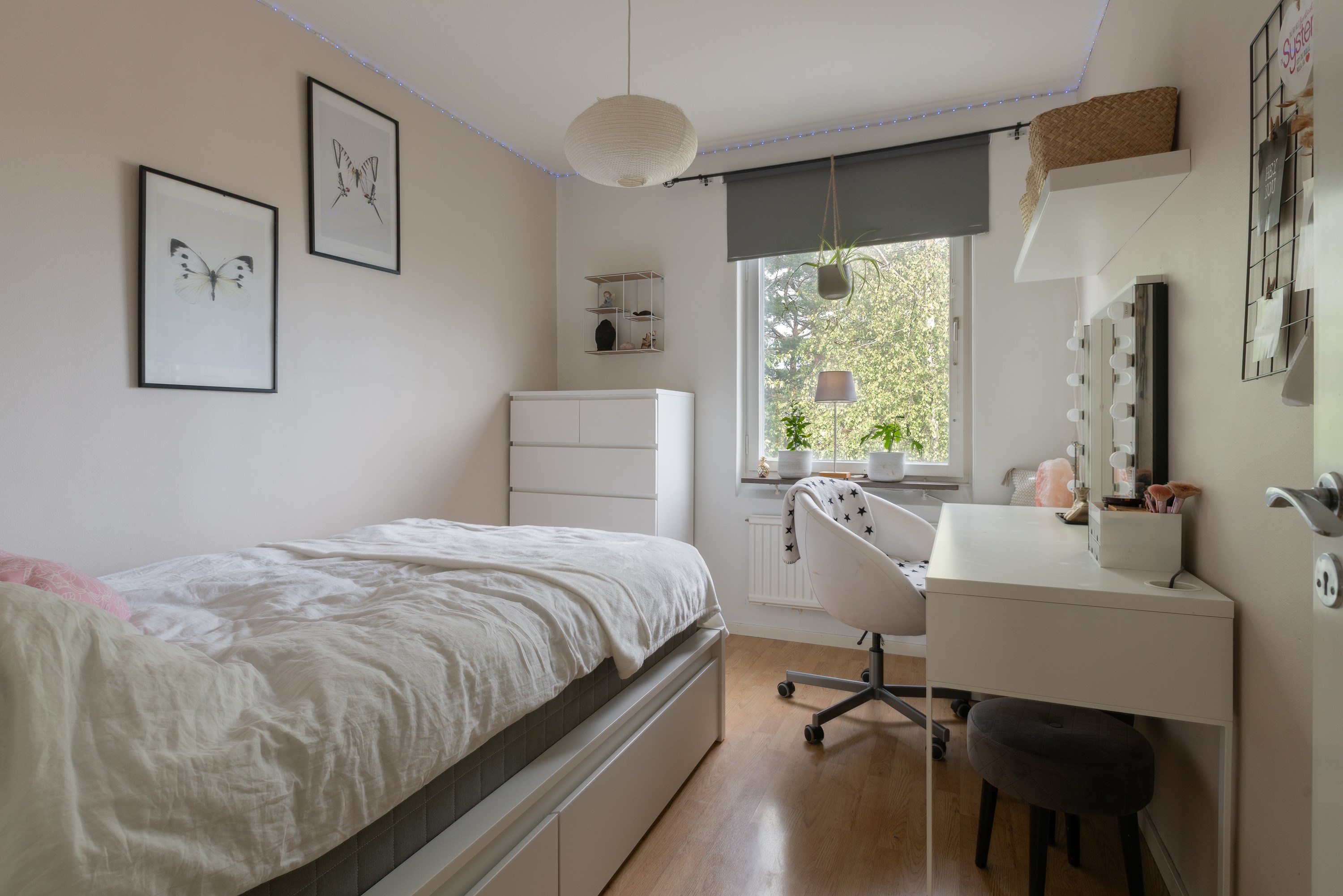 Bostadsbild från Tullingebergsvägen 15, Kommande i G:a Tullingeberg, Botkyrka