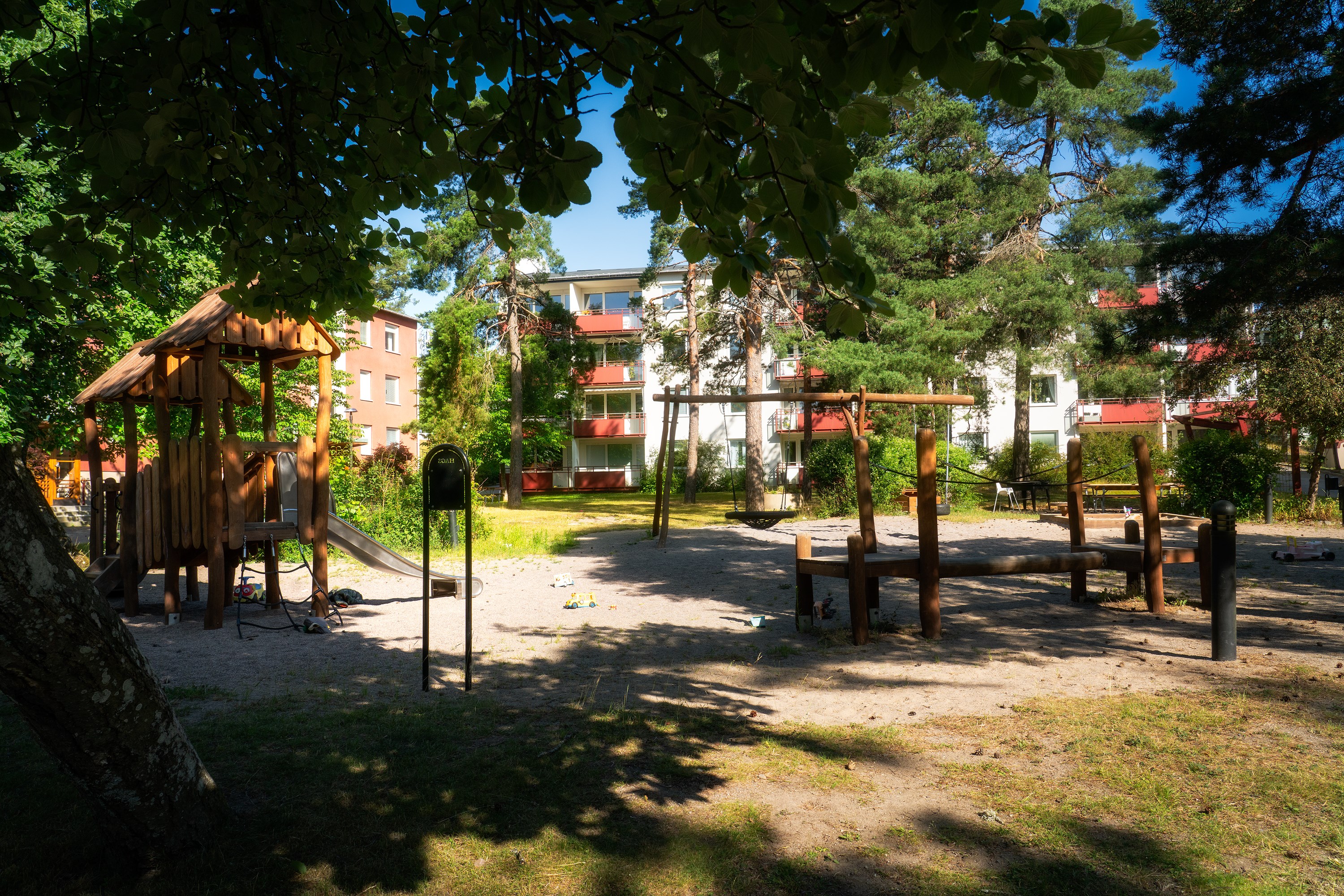 Bostadsbild från Tullingebergsvägen 15, Kommande i G:a Tullingeberg, Botkyrka