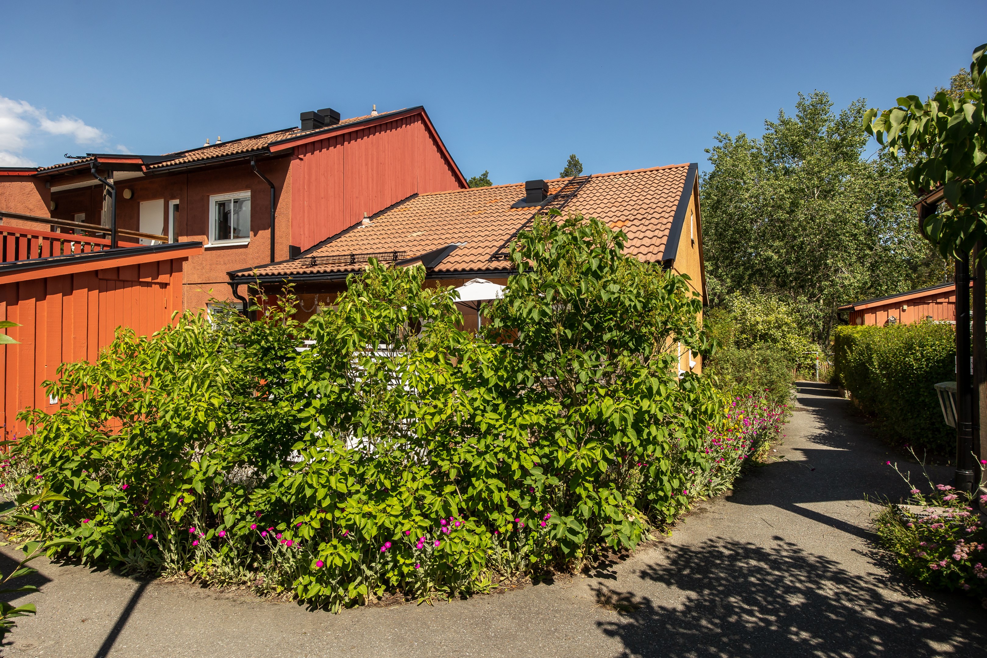 Bostadsbild från Björkholmsvägen 197, Såld i Östra Orminge, Nacka