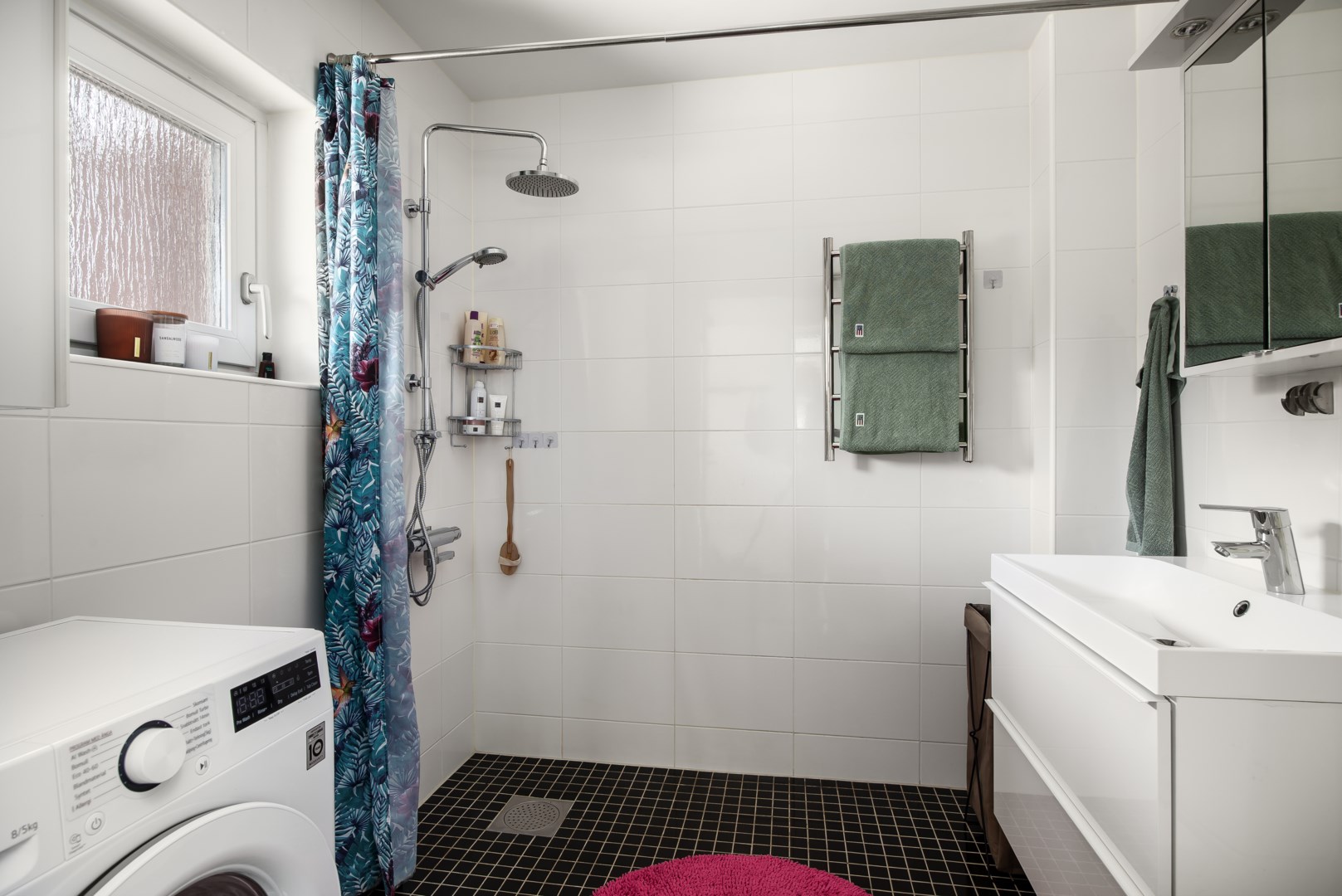 Bostadsbild från Björkholmsvägen 197, Såld i Östra Orminge, Nacka