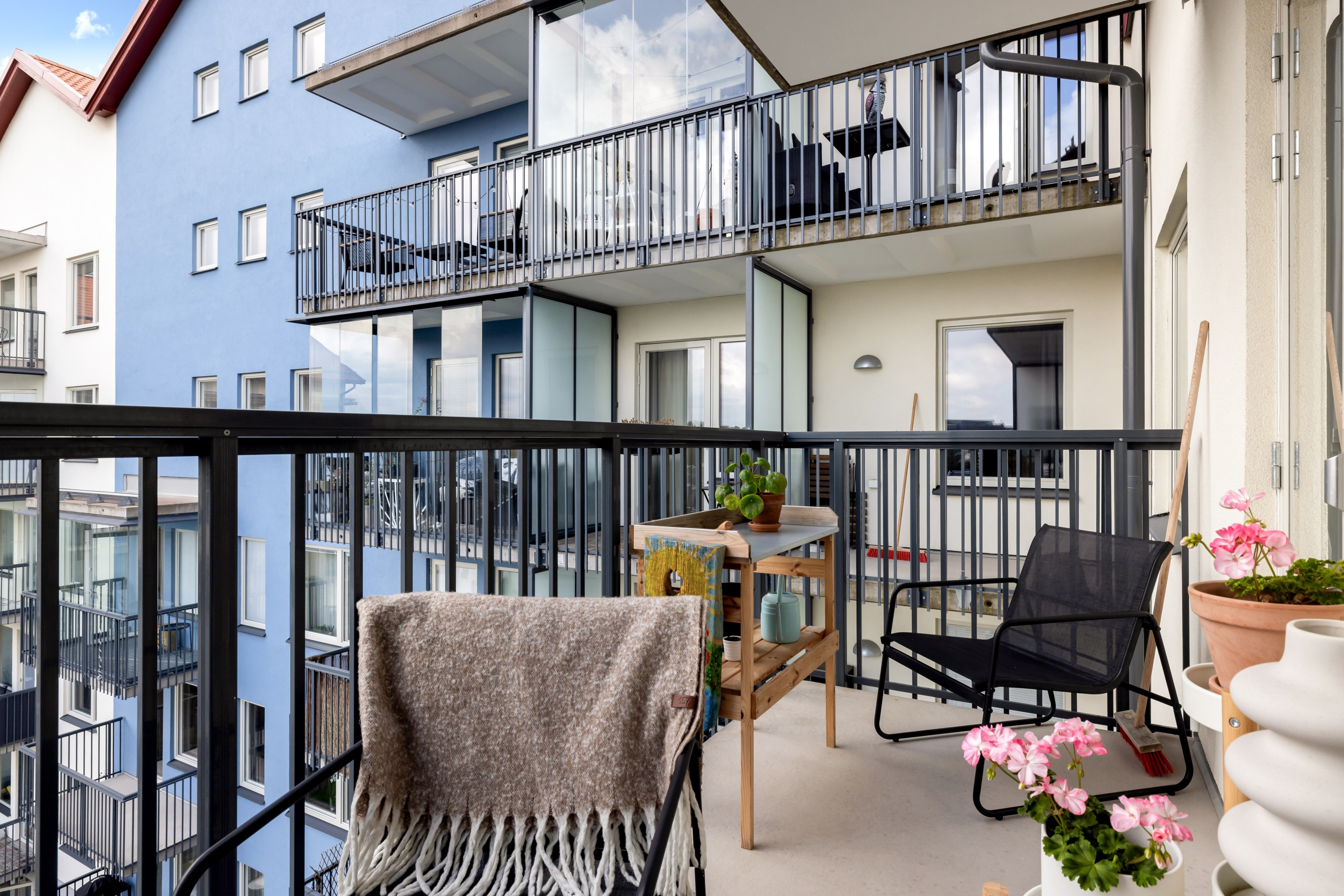 Bostadsbild från Råbyvägen 78, Såld i Kapellgärdet, Uppsala