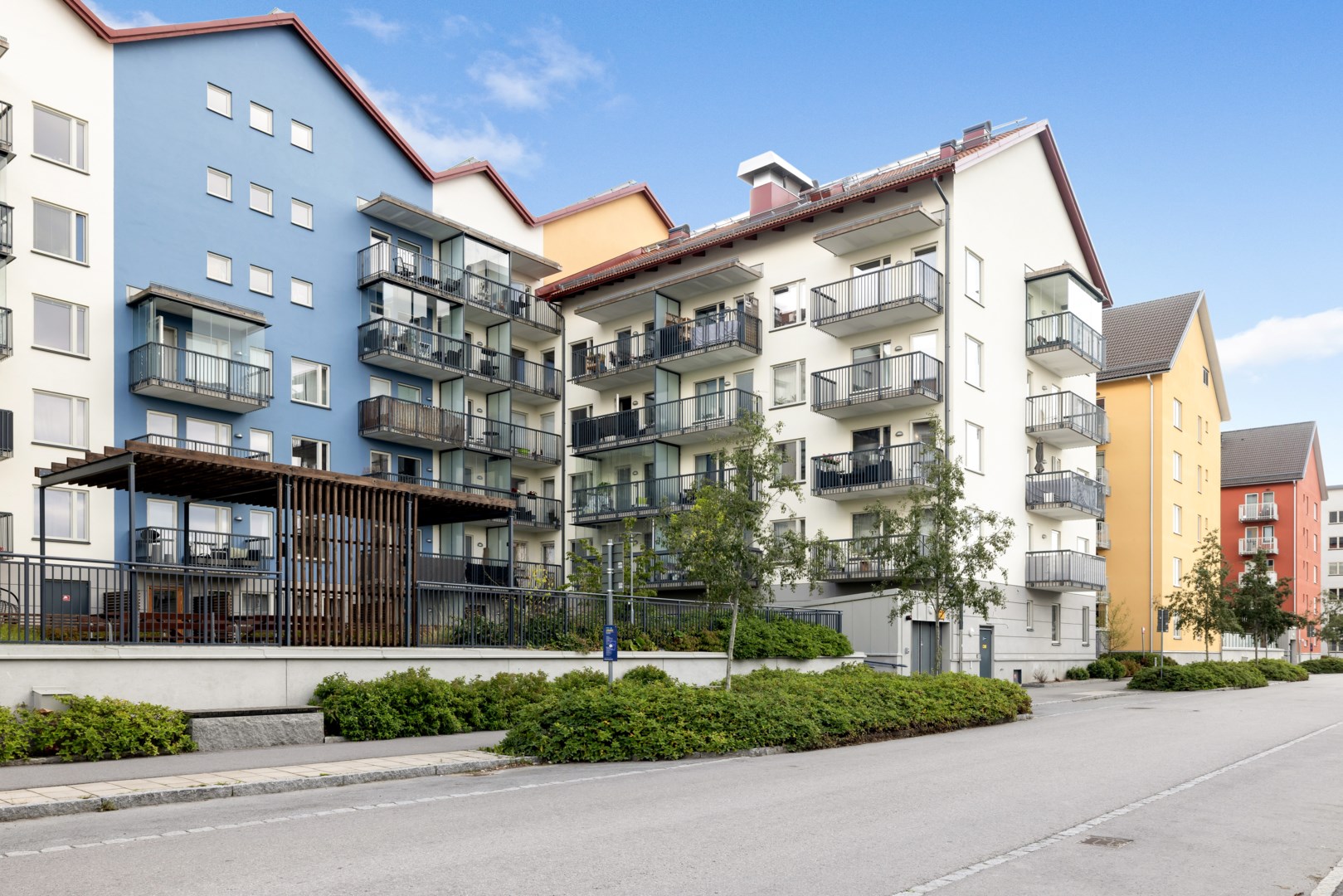 Bostadsbild från Råbyvägen 78, Till salu i Kapellgärdet, Uppsala