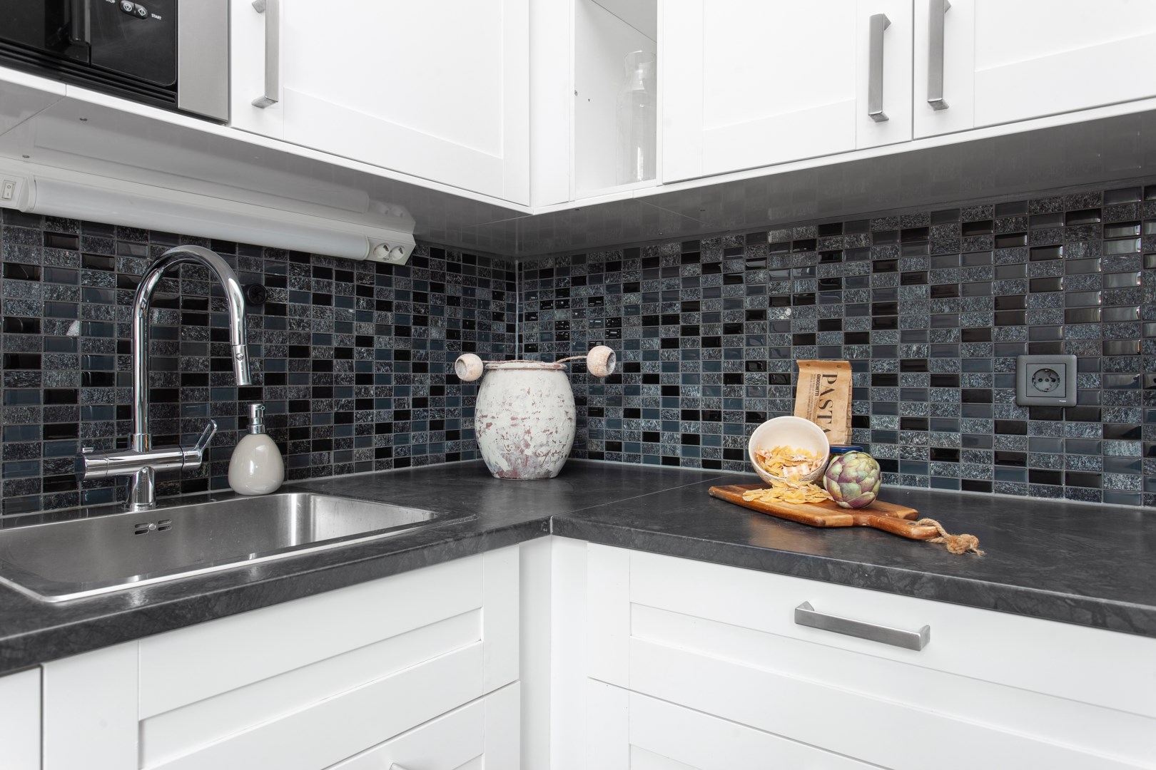 Bostadsbild från Svalgränd 8B, 4 tr, Såld i Sundbyberg, Sundbyberg