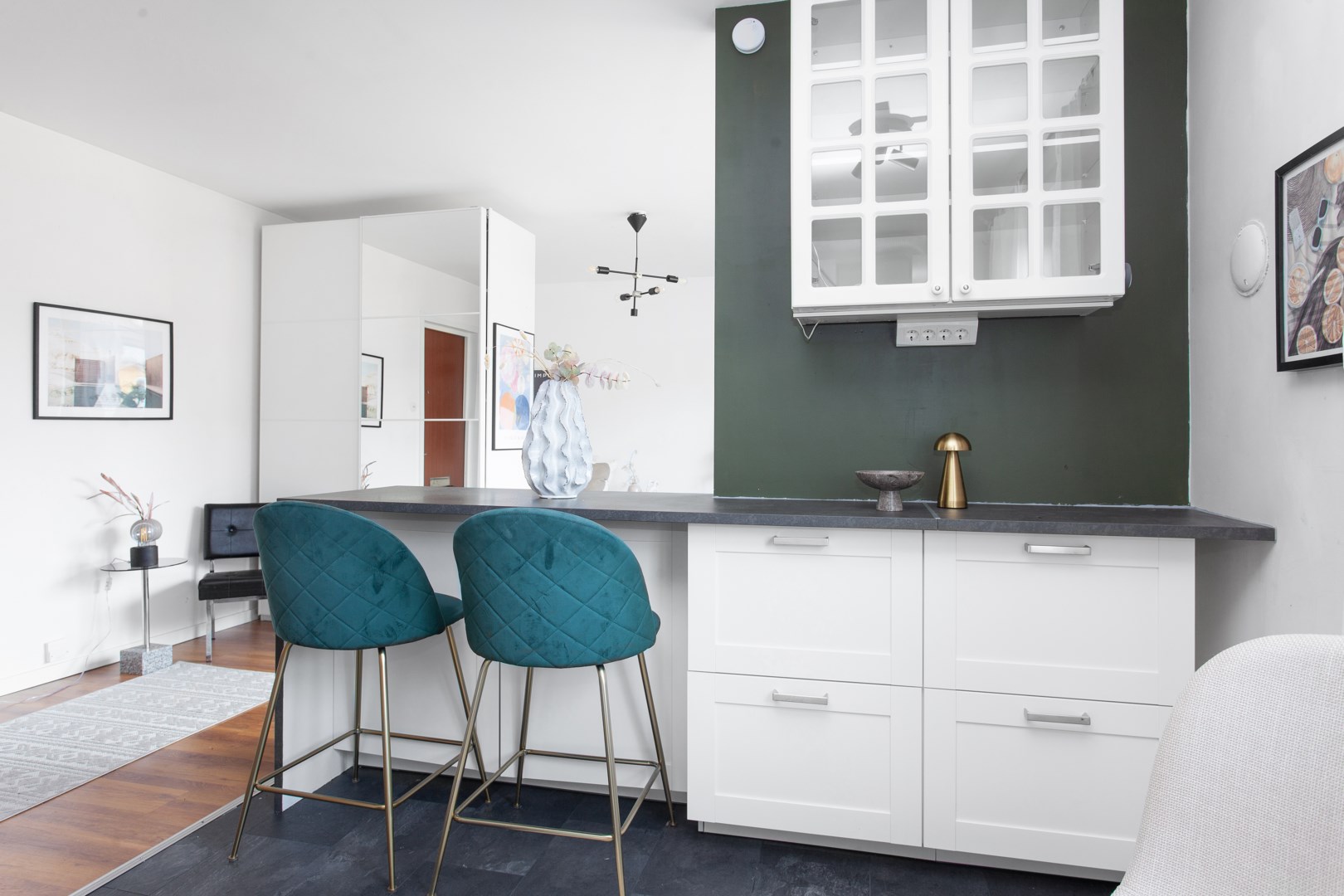 Bostadsbild från Svalgränd 8B, 4 tr, Såld i Sundbyberg, Sundbyberg