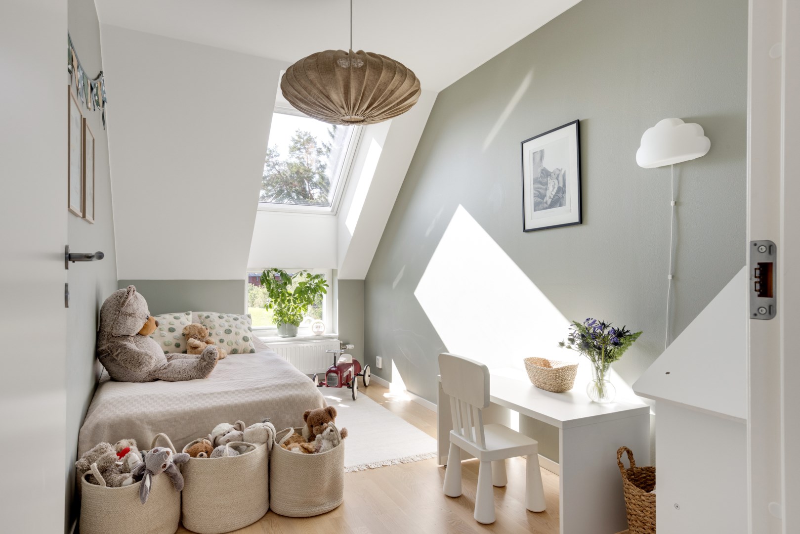 Bostadsbild från Vångdalskroken 5 B, Kommande i Näs-Focksta, Uppsala