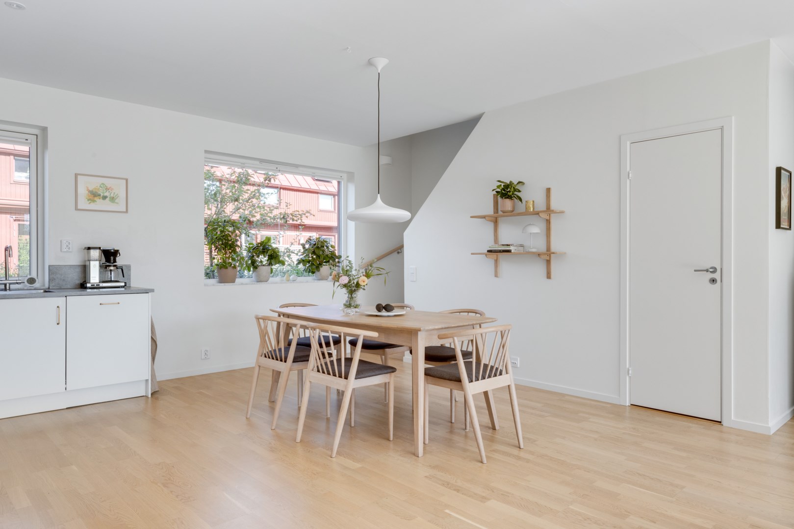 Bostadsbild från Vångdalskroken 5 B, Kommande i Näs-Focksta, Uppsala