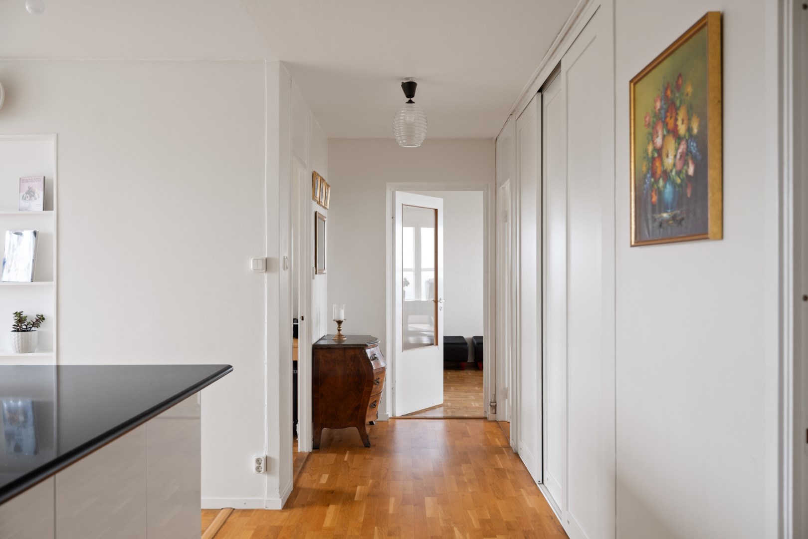 Bostadsbild från Henriksdalsringen 11, Såld i Henriksdalsberget, Nacka