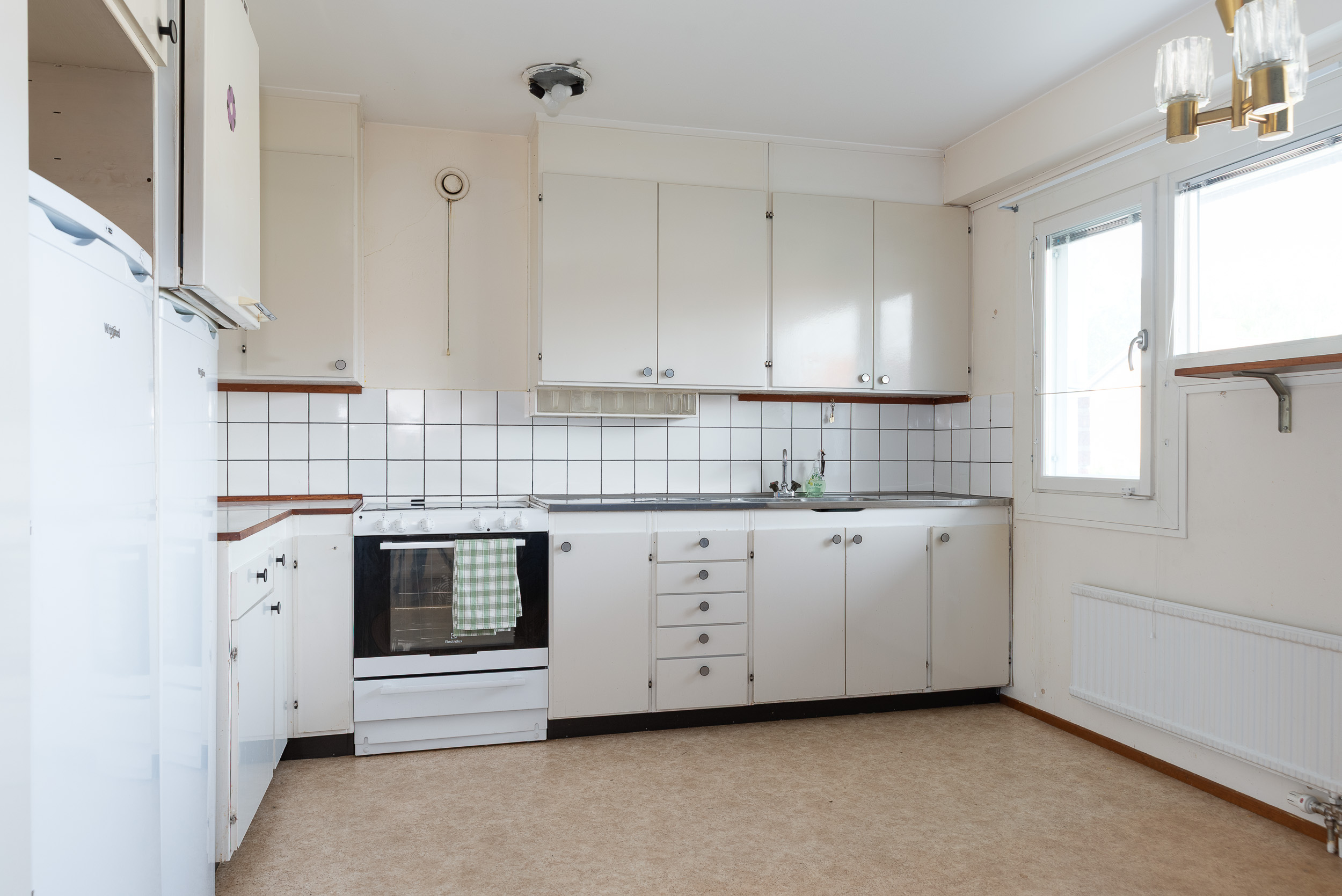 Bostadsbild från Lagmansgatan 11, Såld i Dingtuna, Västerås