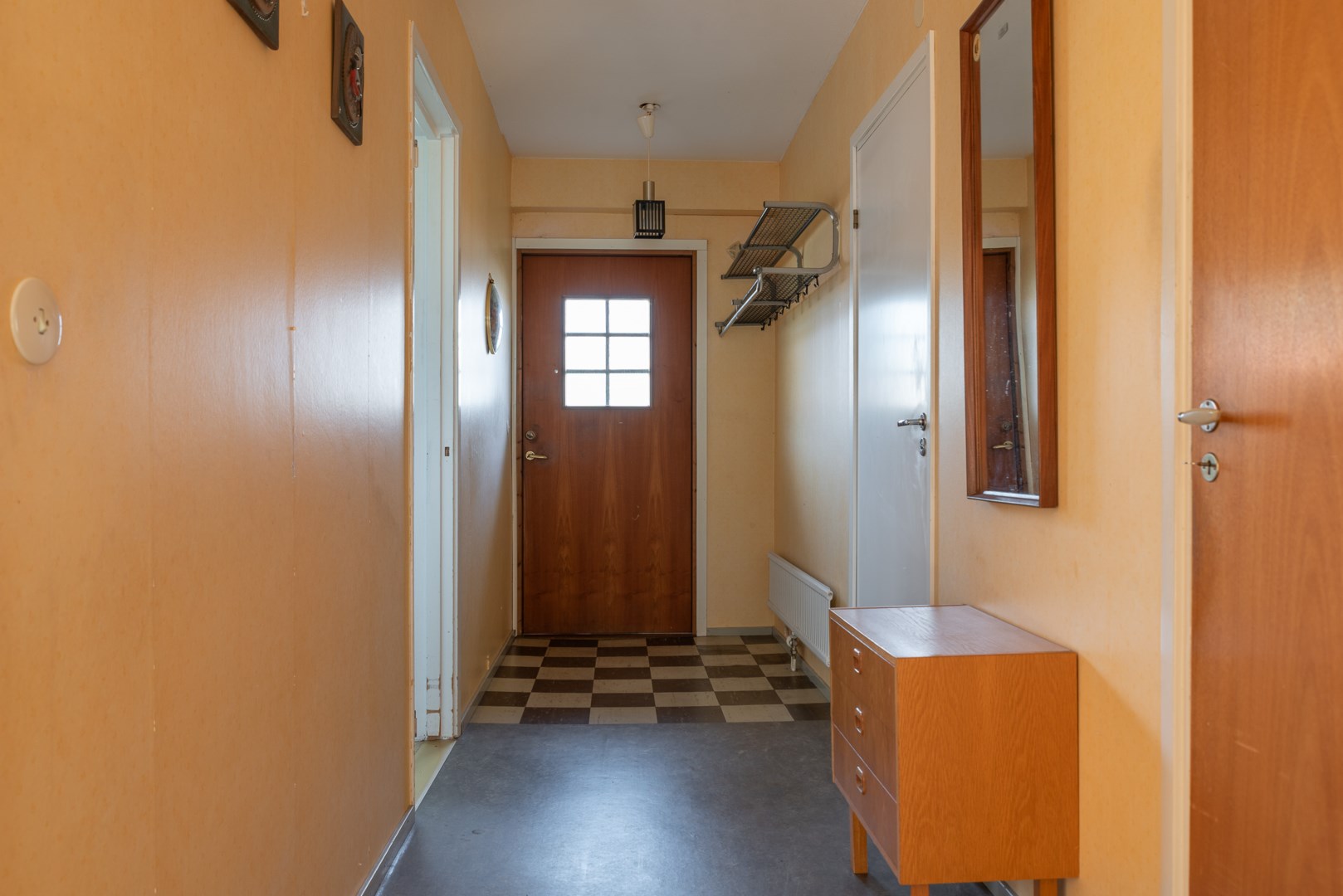 Bostadsbild från Lagmansgatan 11, Såld i Dingtuna, Västerås