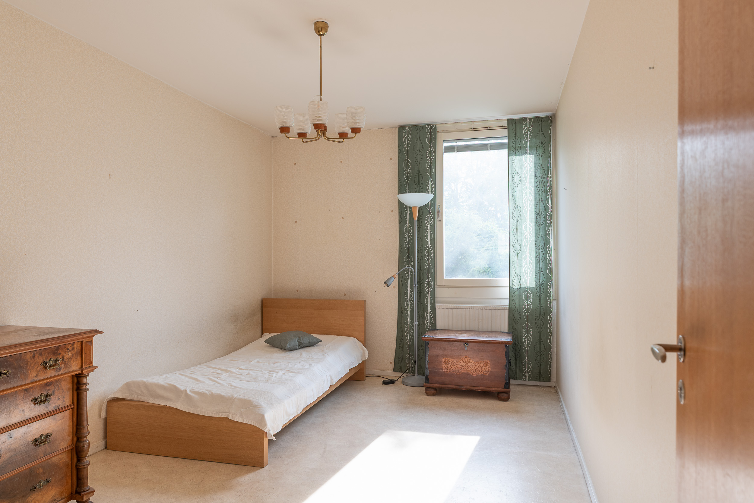 Bostadsbild från Lagmansgatan 11, Såld i Dingtuna, Västerås