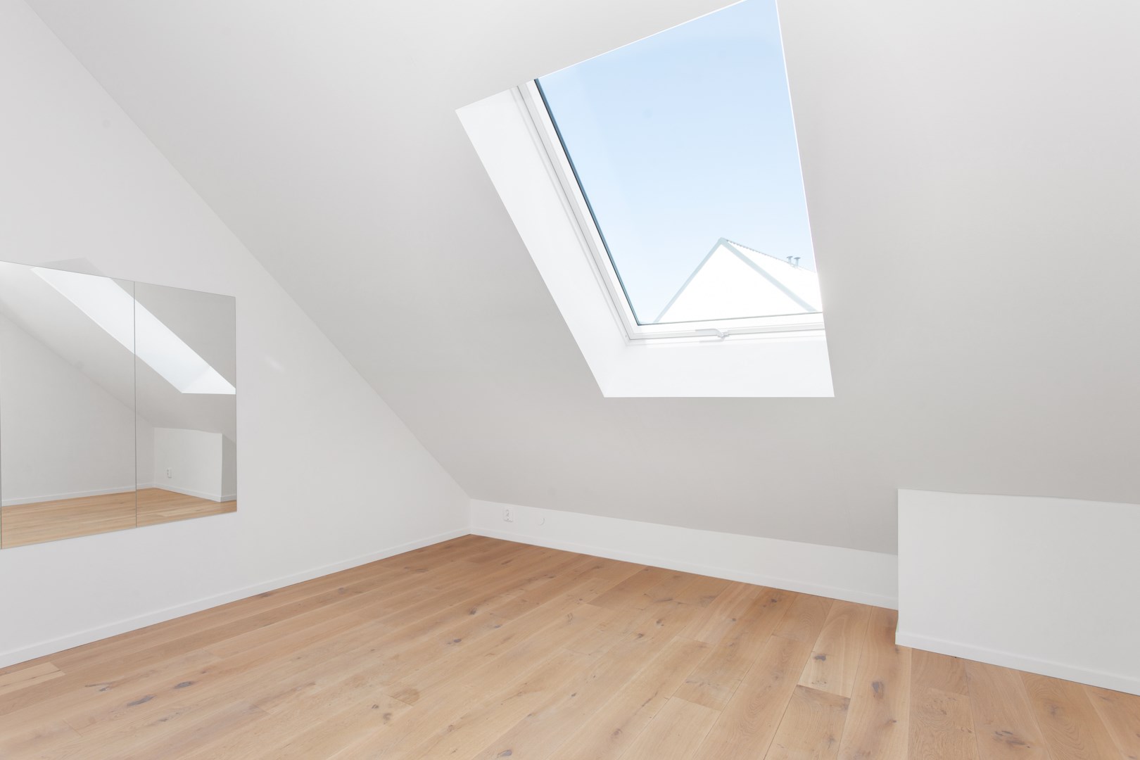 Bostadsbild från Molnstigen 3B, Kommande i Väsjön, Sollentuna