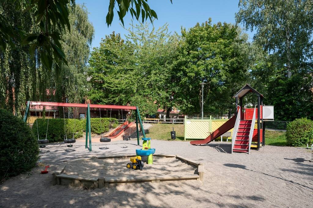 Bostadsbild från Skogalundsklippan 20, Såld i Skogalund, Nacka