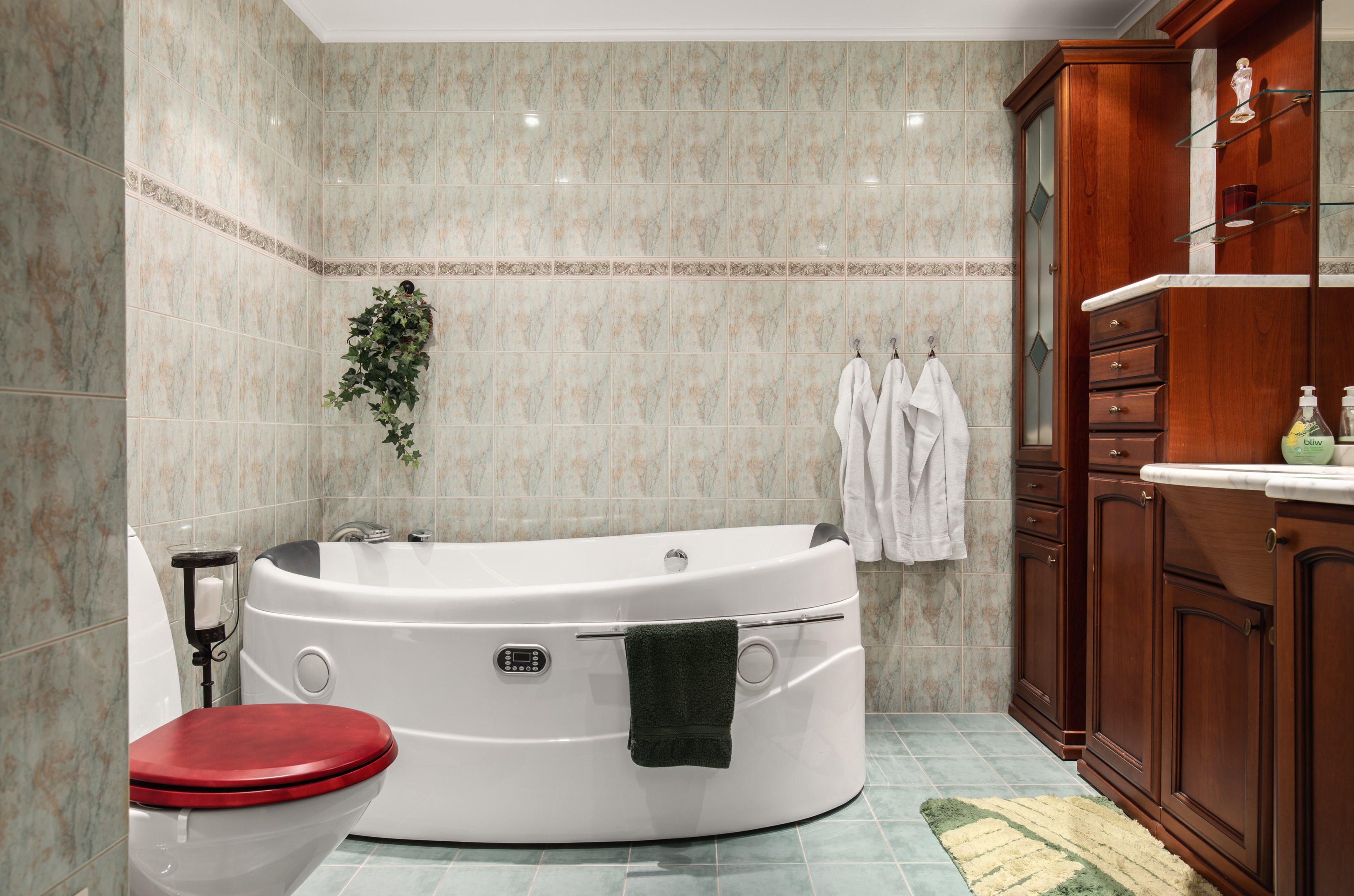 Bostadsbild från Vinterbrinksvägen 37, Såld i Igelbodaplatån - Saltsjöbaden, Nacka