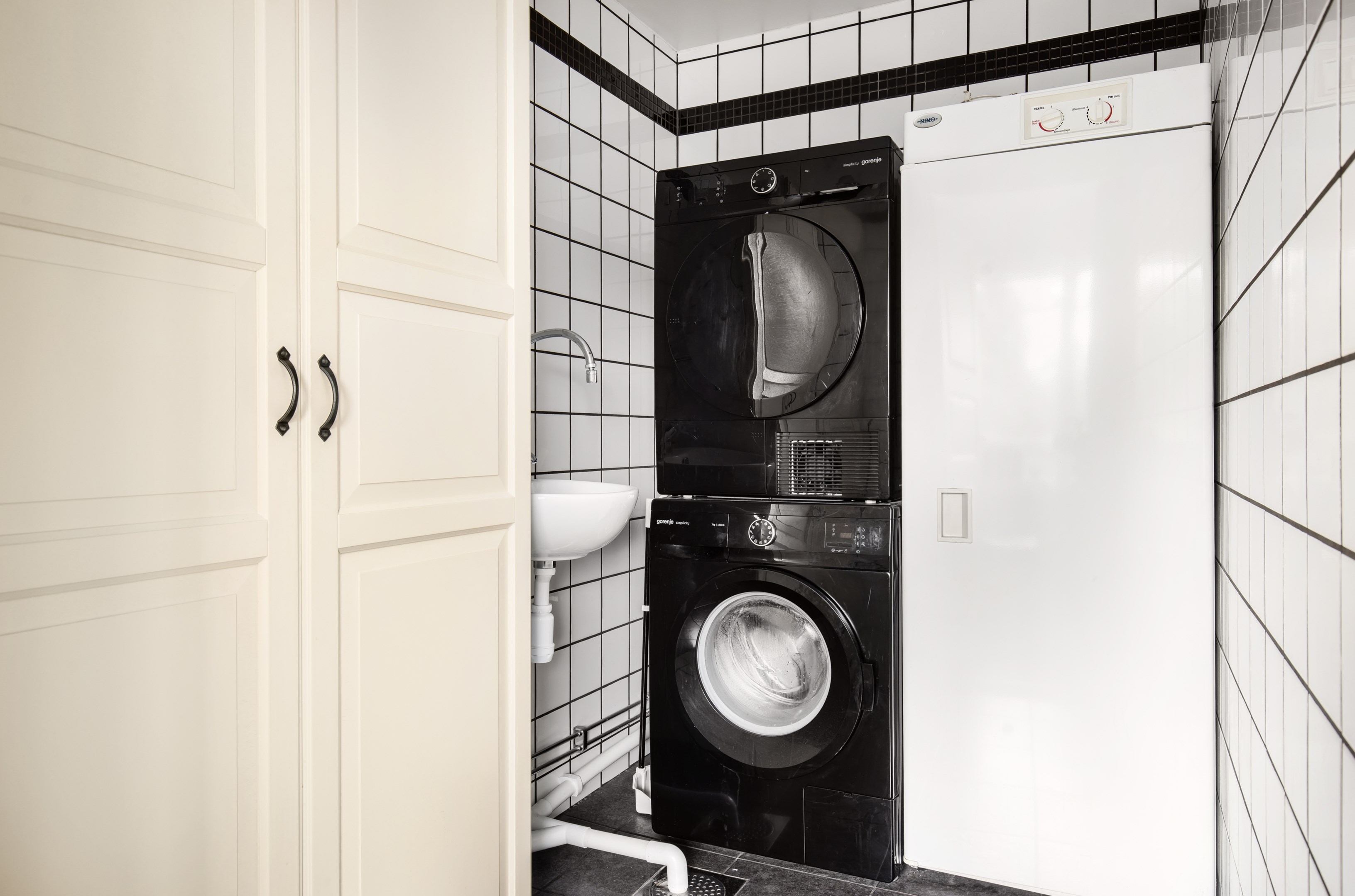 Bostadsbild från Vinterbrinksvägen 37, Såld i Igelbodaplatån - Saltsjöbaden, Nacka