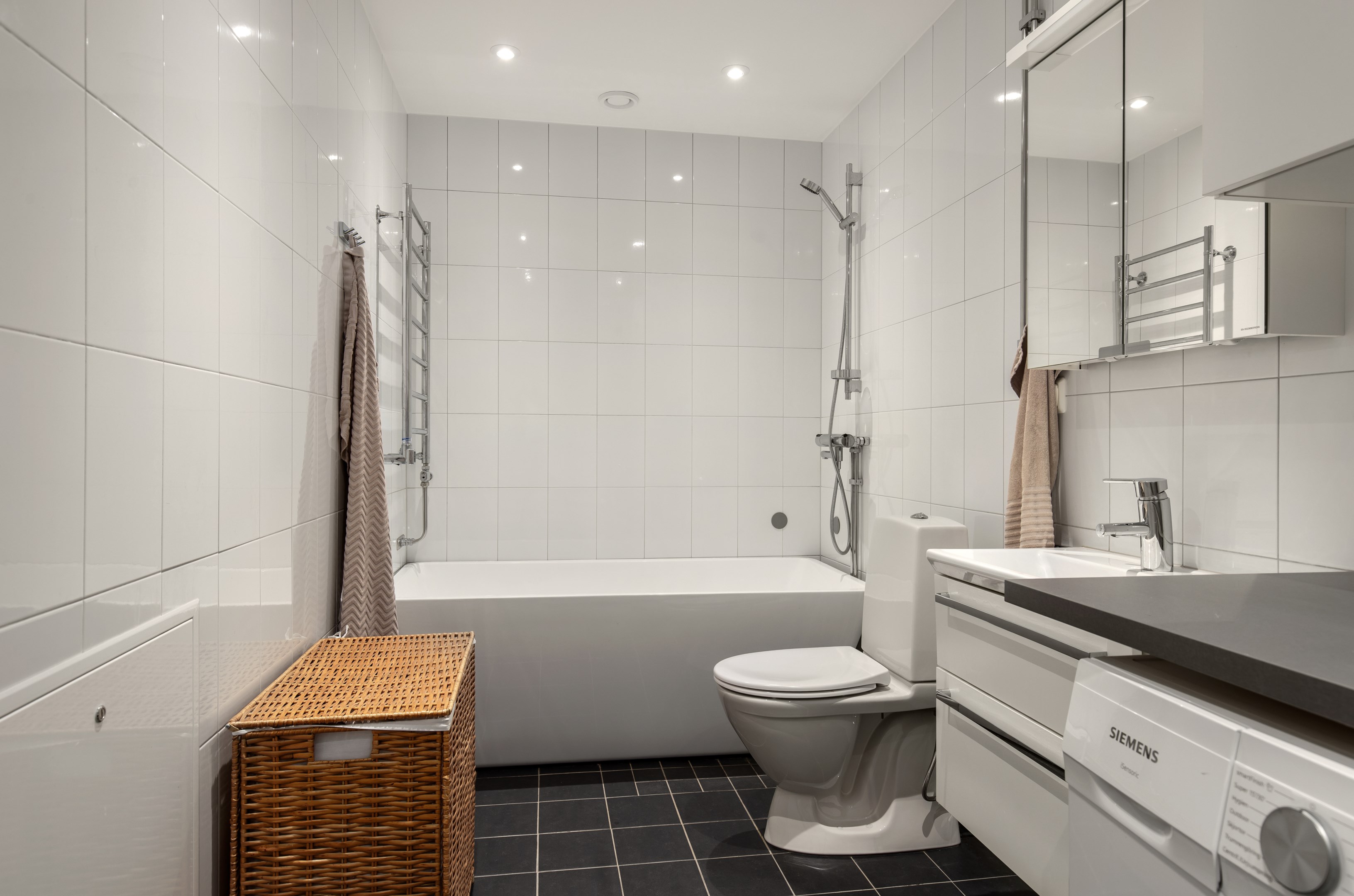 Bostadsbild från Tollareslingan 8, 4 tr, Kommande i Tollare, Nacka