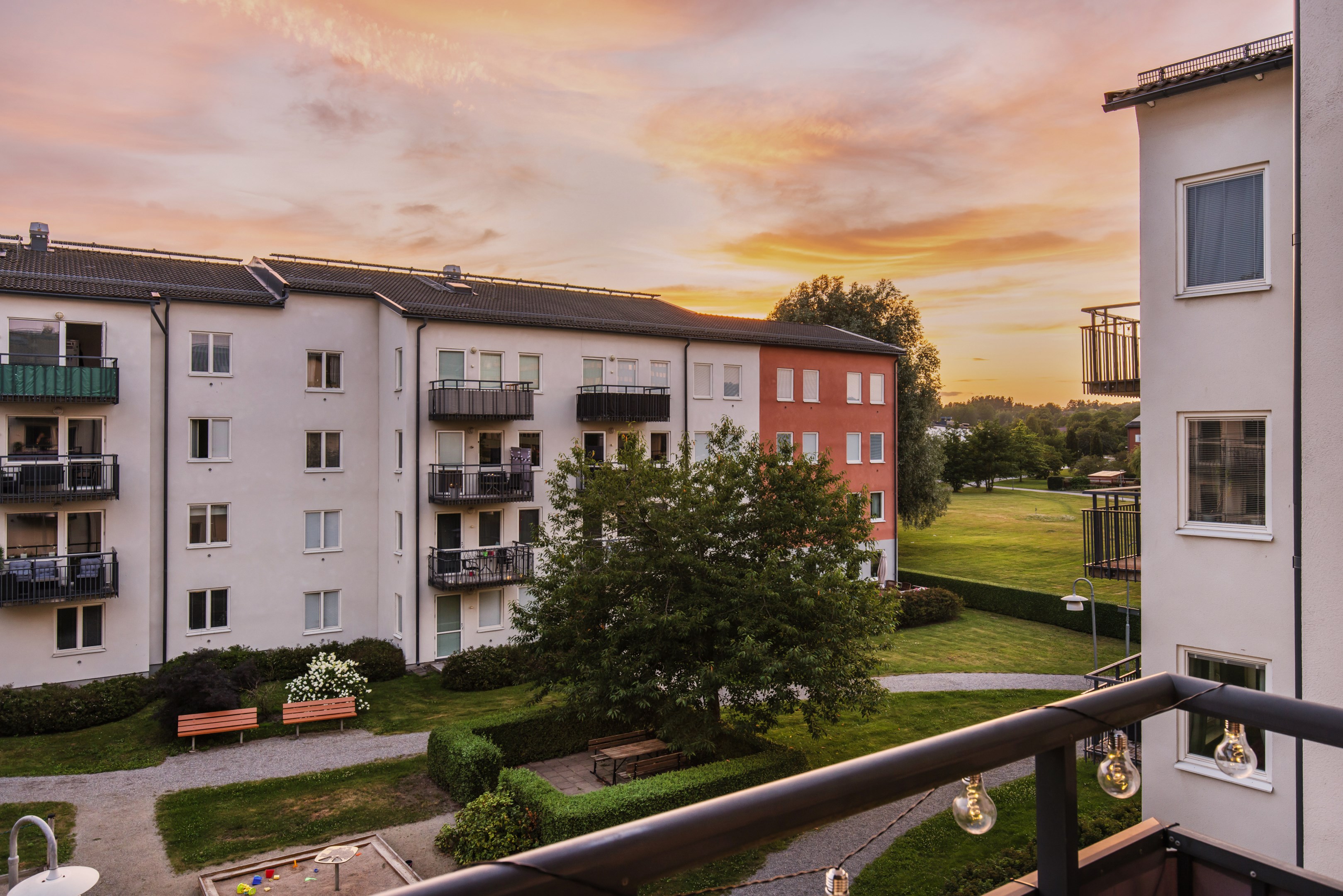 Bostadsbild från Munkhättevägen 23A, Såld i Tumba Park, Botkyrka