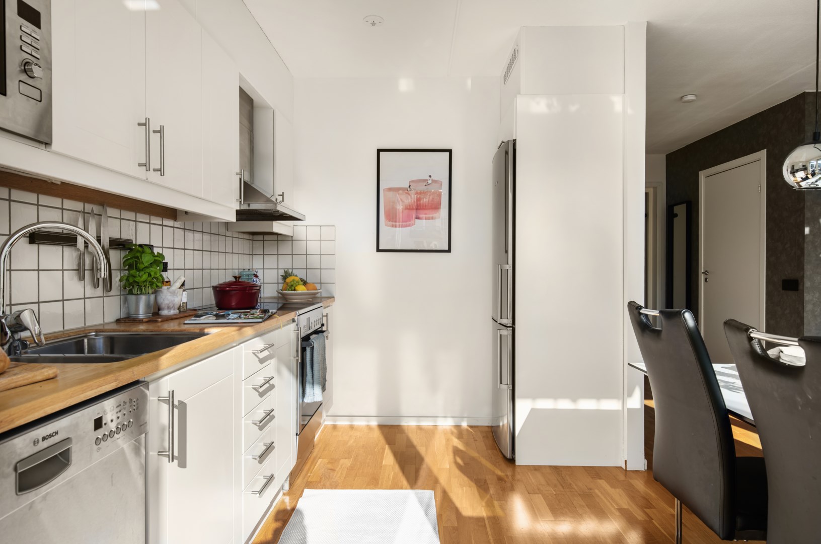 Bostadsbild från Munkhättevägen 23A, Såld i Tumba Park, Botkyrka