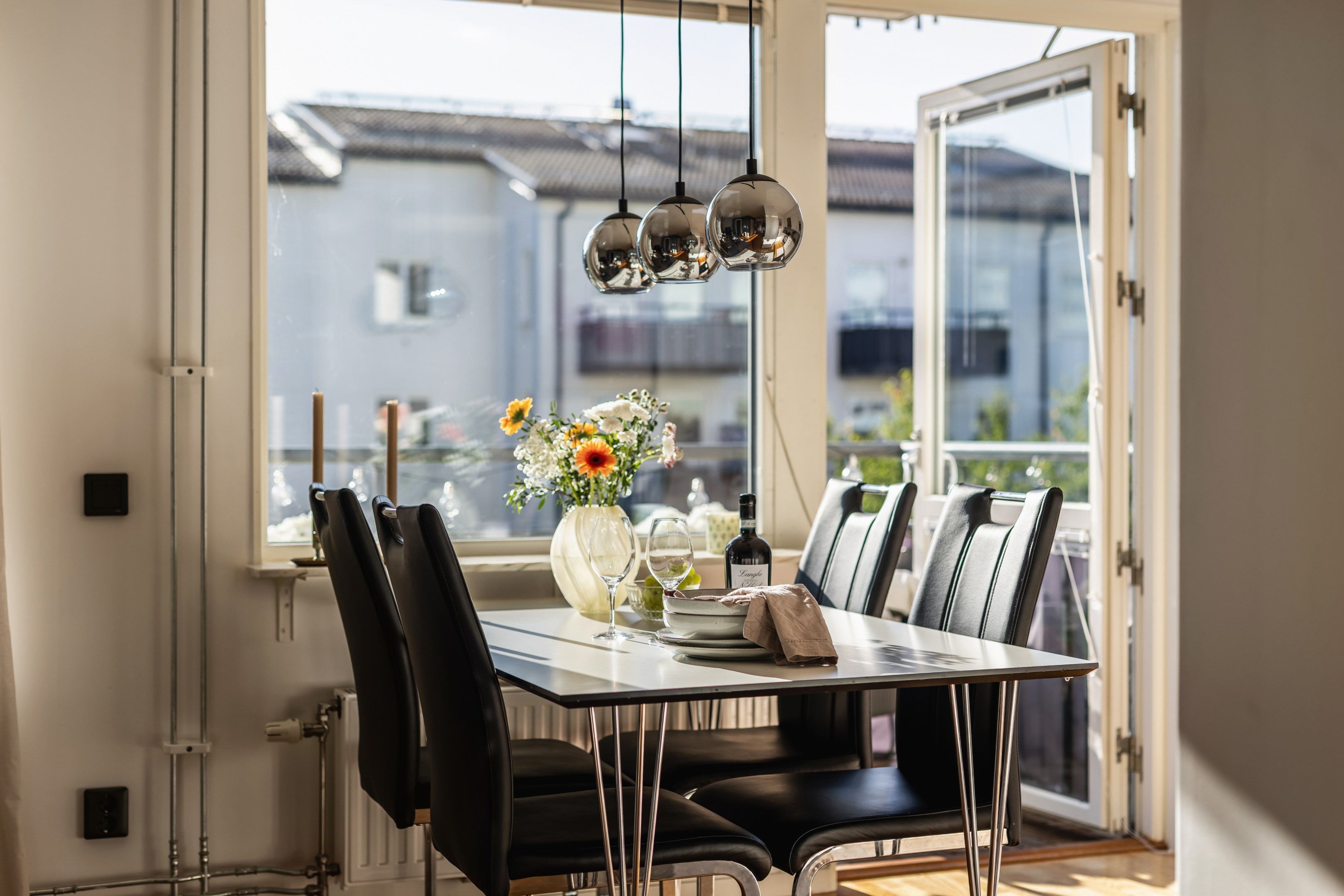 Bostadsbild från Munkhättevägen 23A, Såld i Tumba Park, Botkyrka