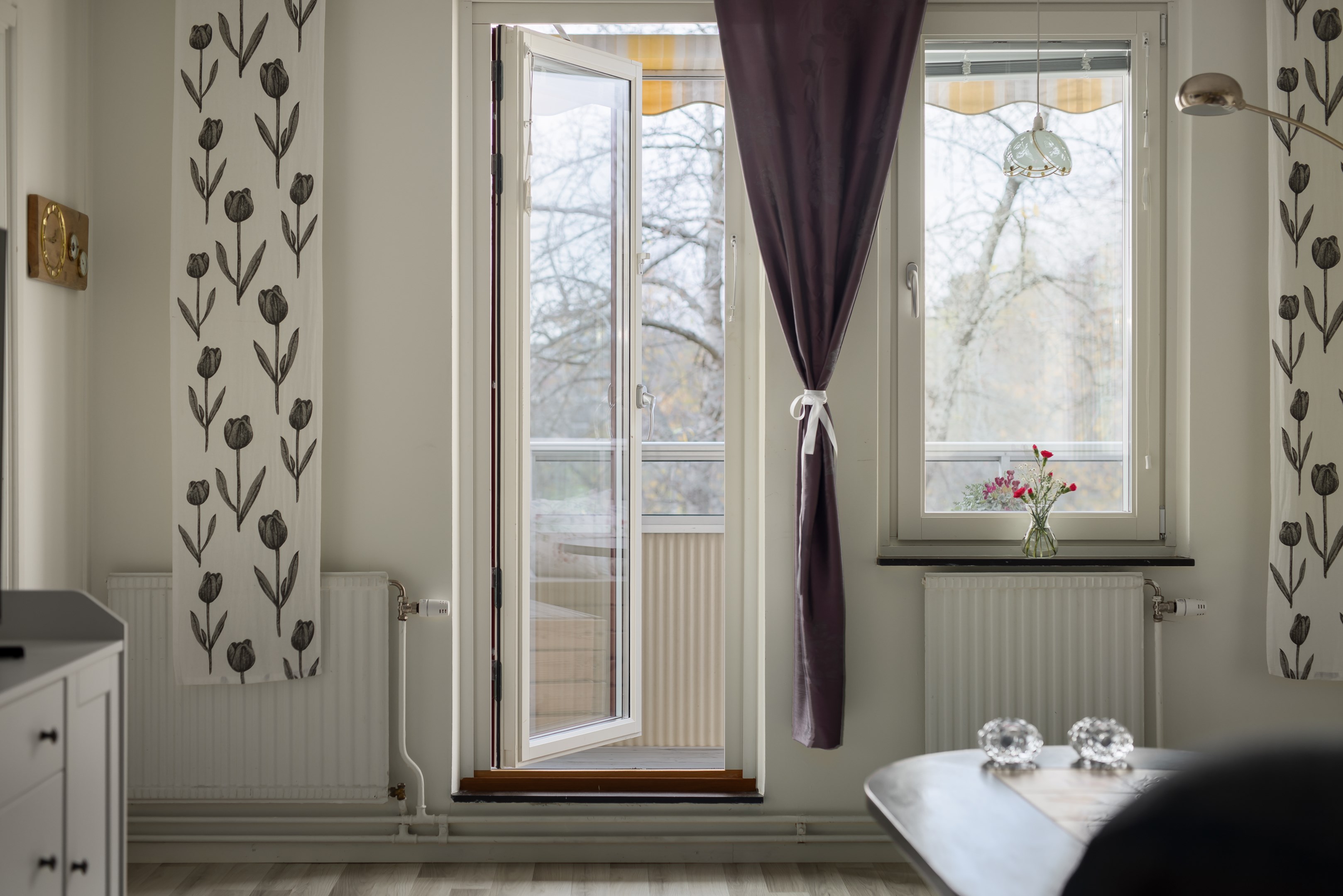 Bostadsbild från Utövägen 22, Till salu i Västra Orminge, Nacka