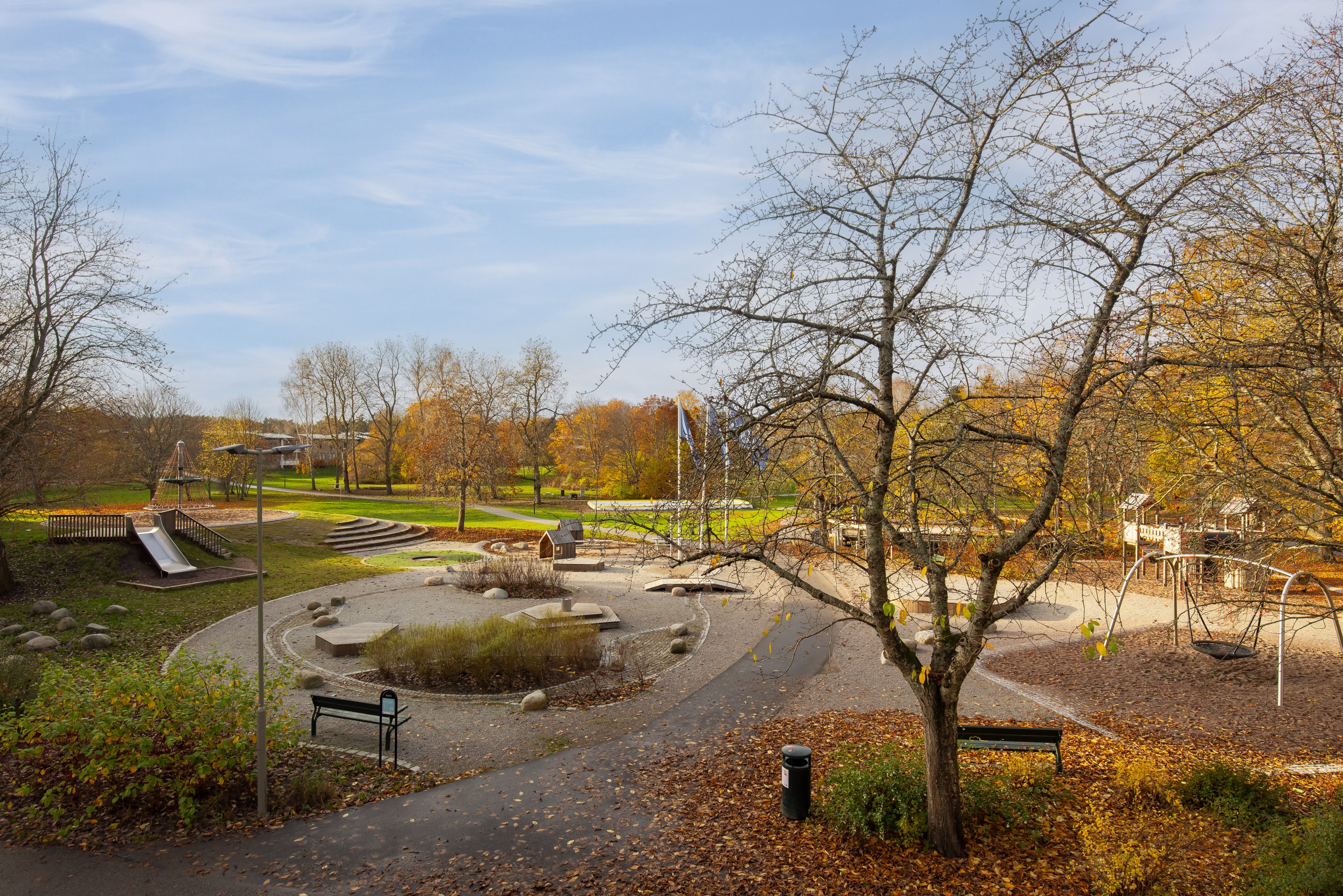 Bostadsbild från Utövägen 22, Till salu i Västra Orminge, Nacka