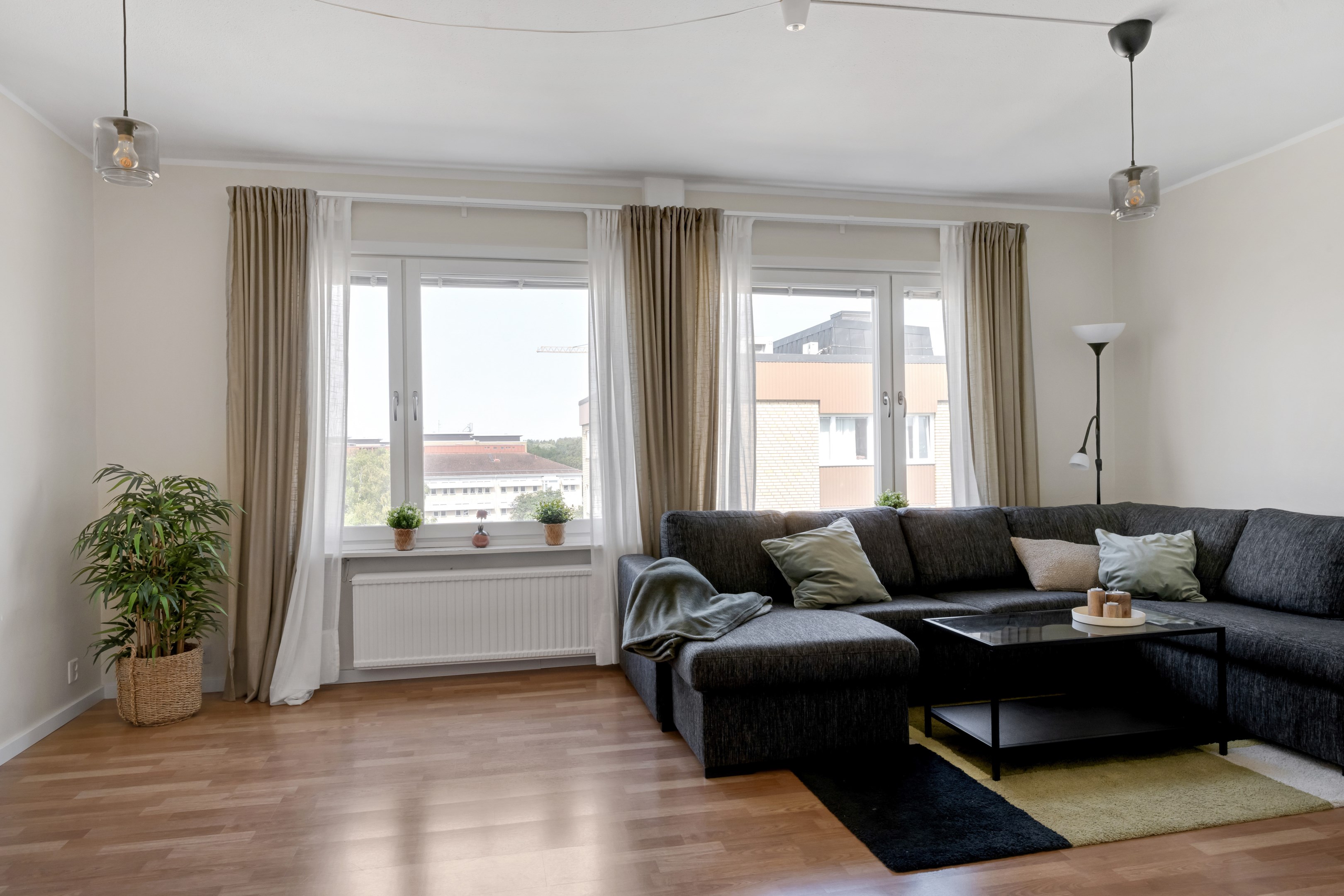 Bostadsbild från Fyrislundsgatan 38, Såld i Årsta, Uppsala