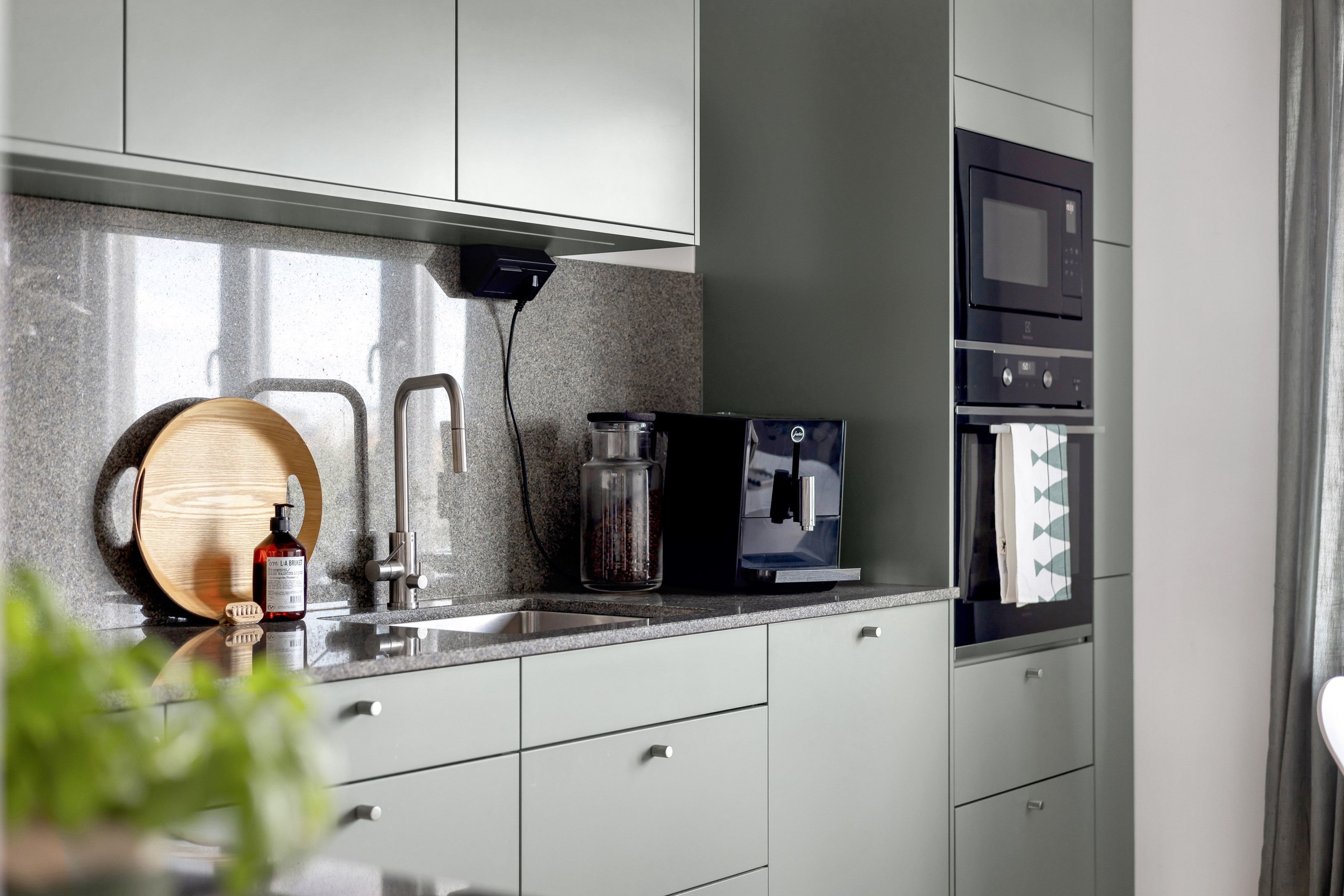 Bostadsbild från Hällbygatan 17, Såld i Luthagen, Uppsala