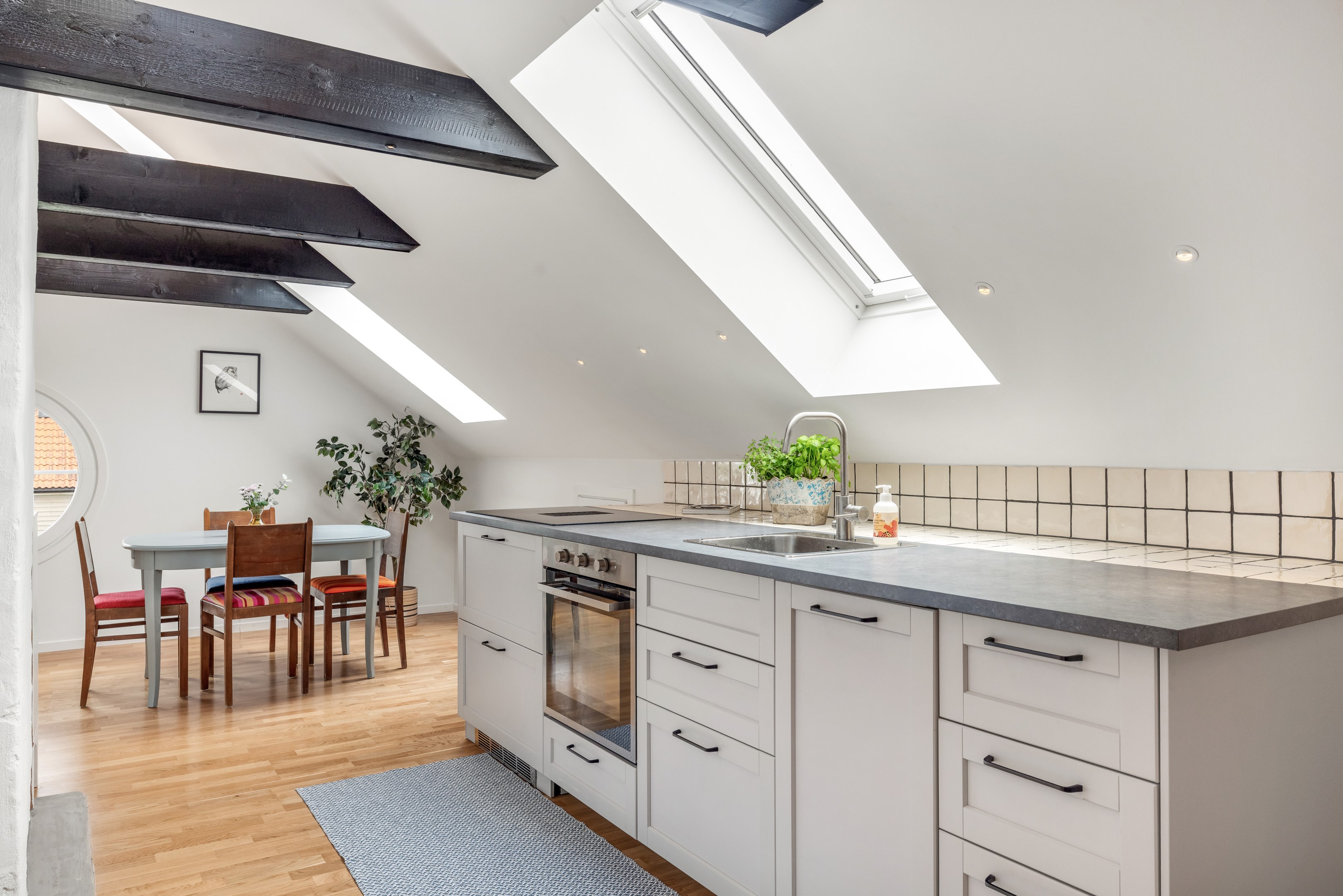 Bostadsbild från Västra järnvägsgatan 23A, Såld i Främre Svartbäcken, Uppsala