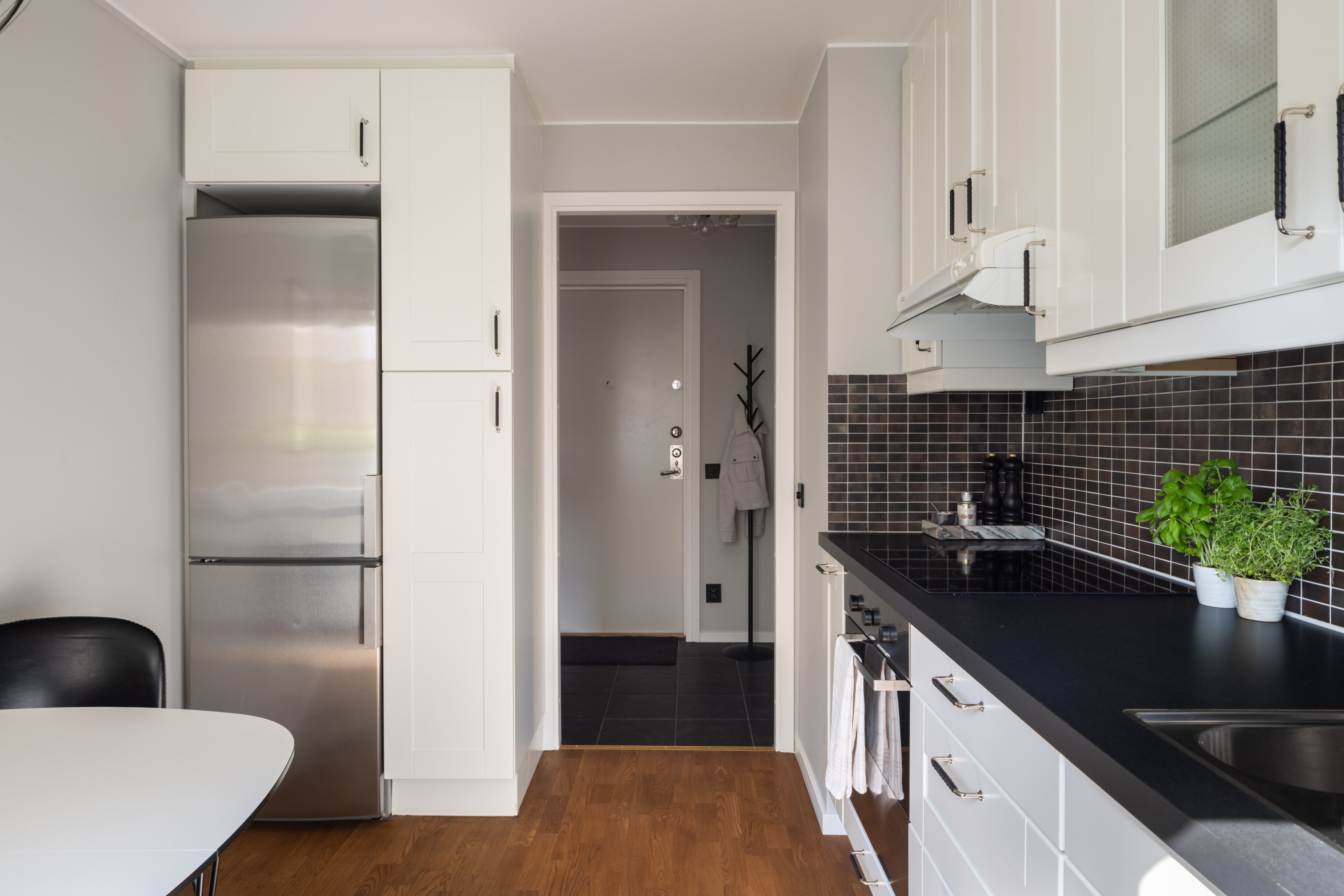 Bostadsbild från Birger Jarlsgatan 82, Såld i Östermalm, Stockholm