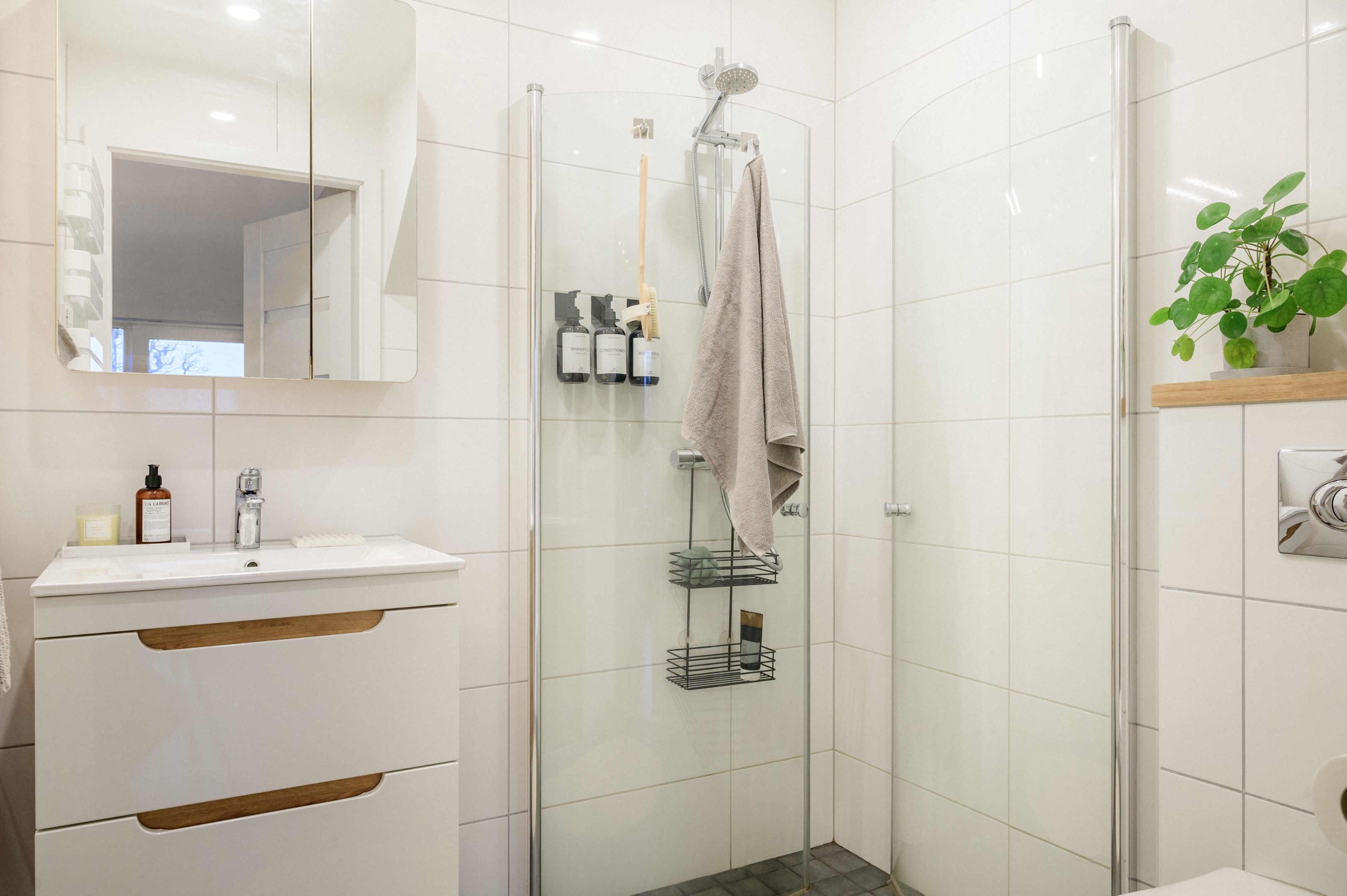 Bostadsbild från Månbacken 1E, Kommande i Insjön, Nacka